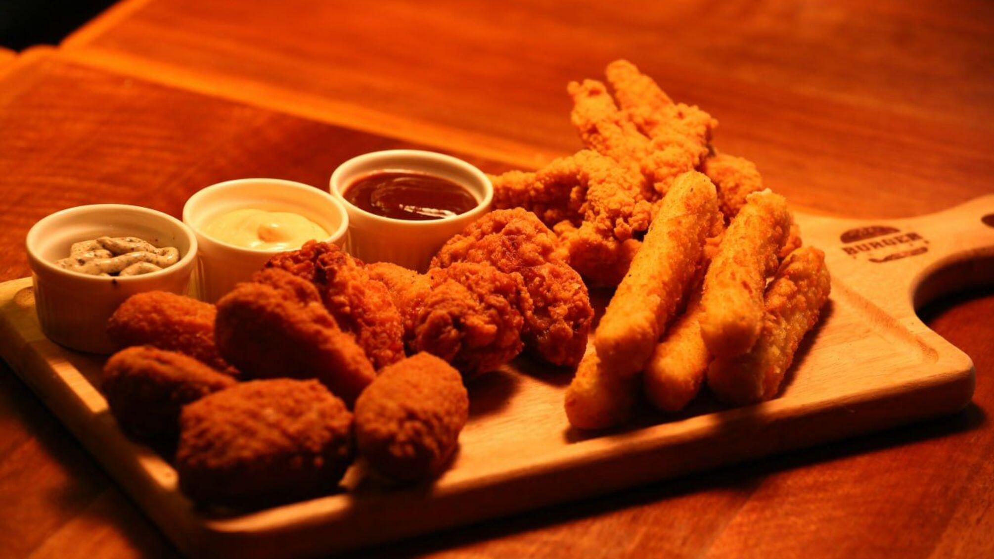 Микропластик в наггетсах и чипсах: как ультраобработанные продукты влияют на психику