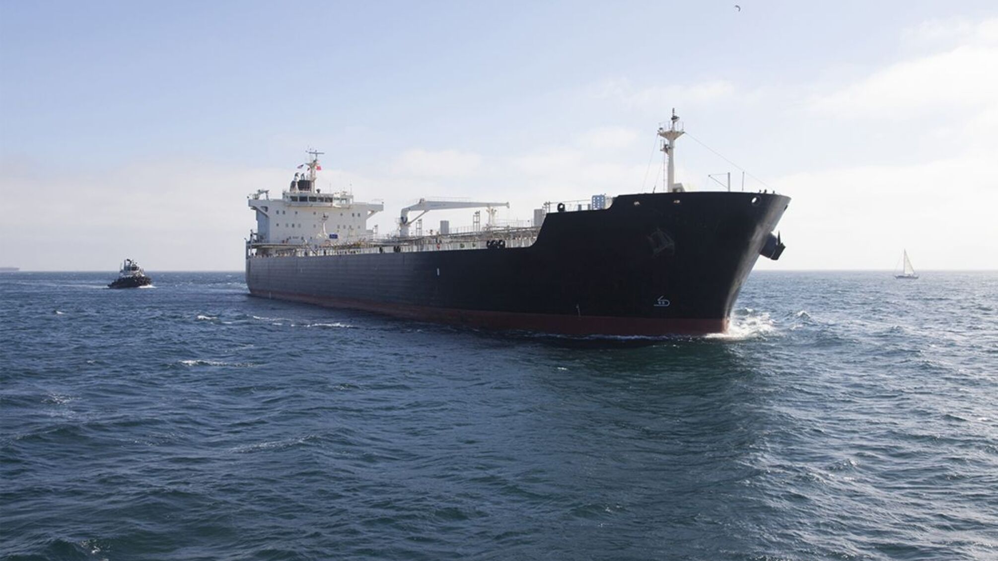 Російські танкери під санкціями: ЄС затвердив найжорсткіший пакет обмежень