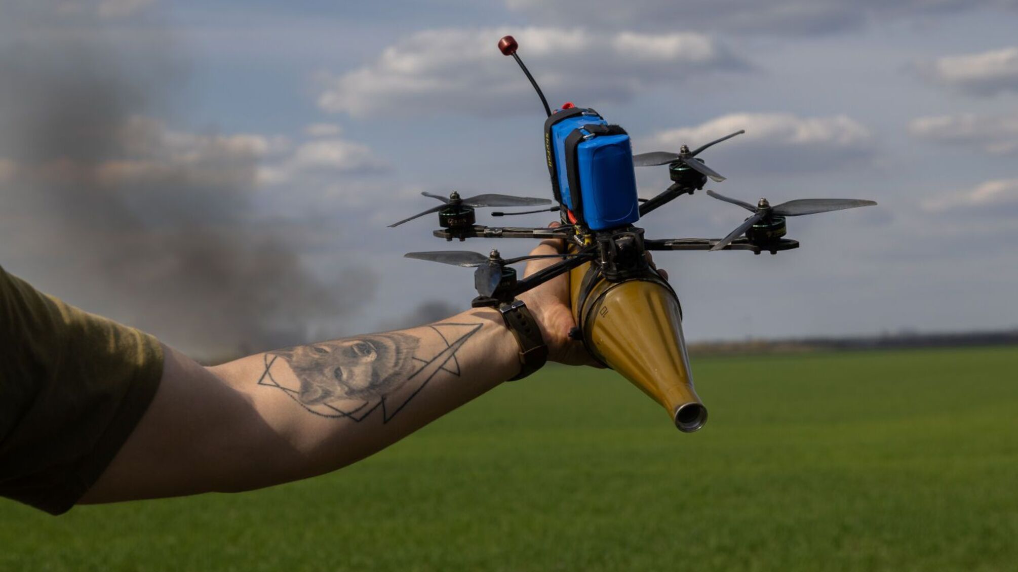 По Харькову ударили новым типом дрона с боевой частью от РПГ