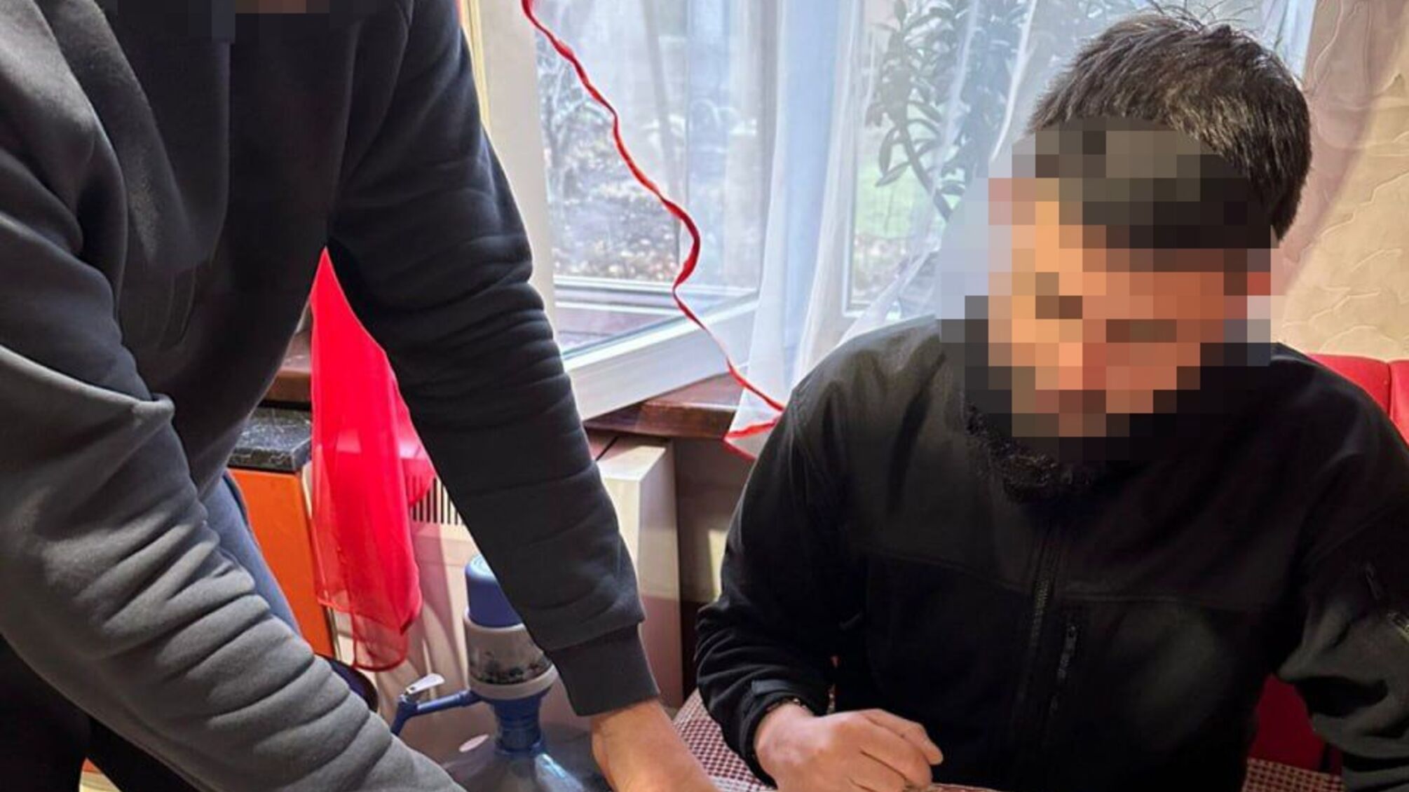 Директор предприятия предстанет перед судом за снабжение военным 20 тысяч некачественных спальников