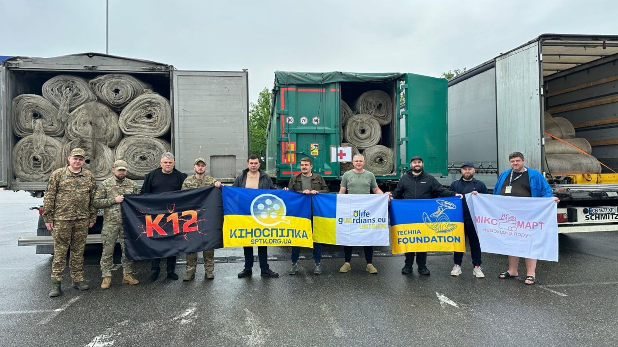 Благодійні організації передали 5 тонн сіток для фронту: як агросітки рятують життя на передовій