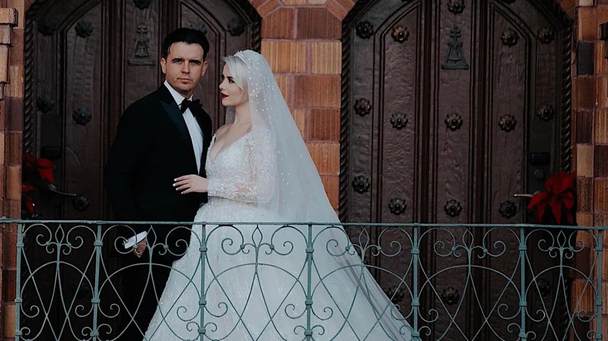 Мика Ньютон о браке, борьбе с раком и жизни после