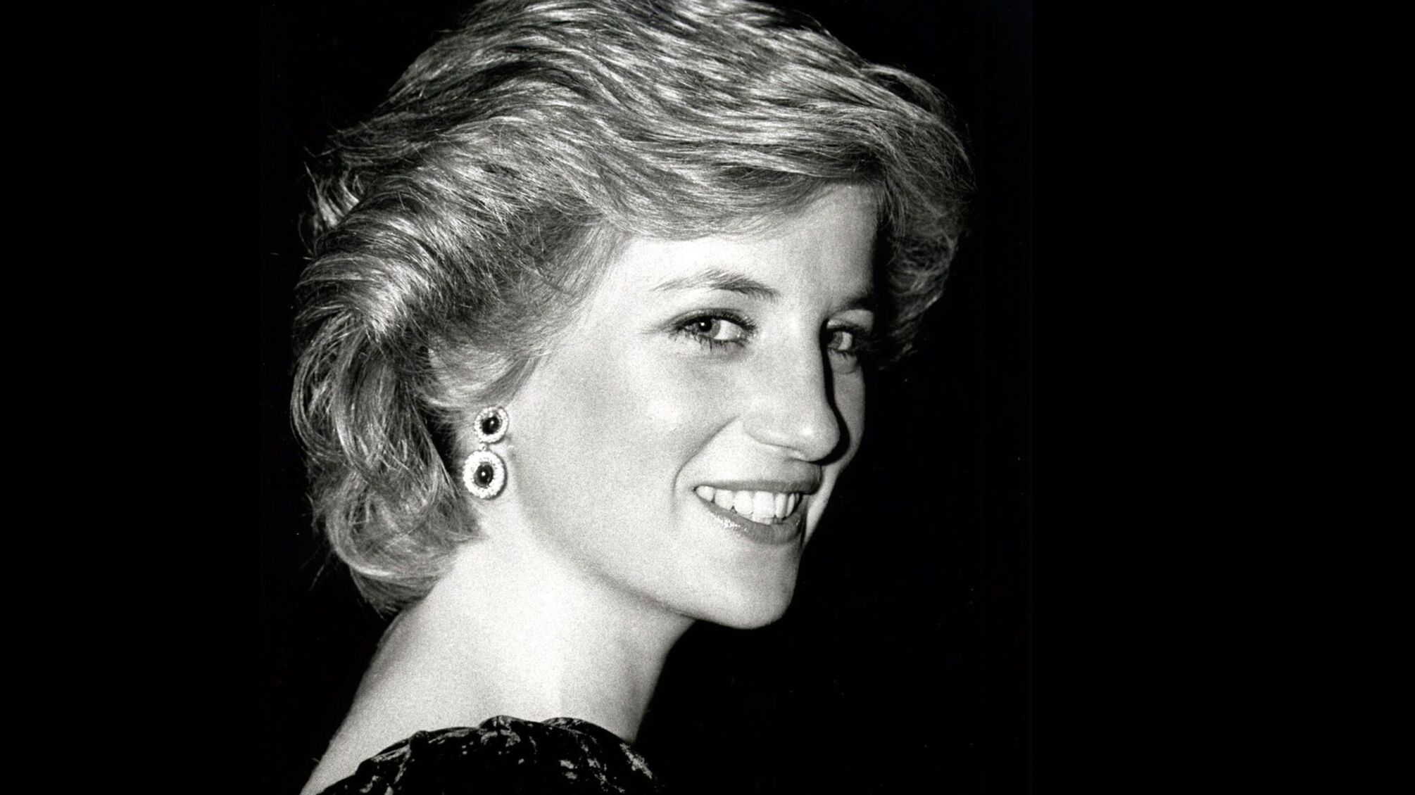 Имение семьи Спенсеров предположительно полностью уничтожено пожаром