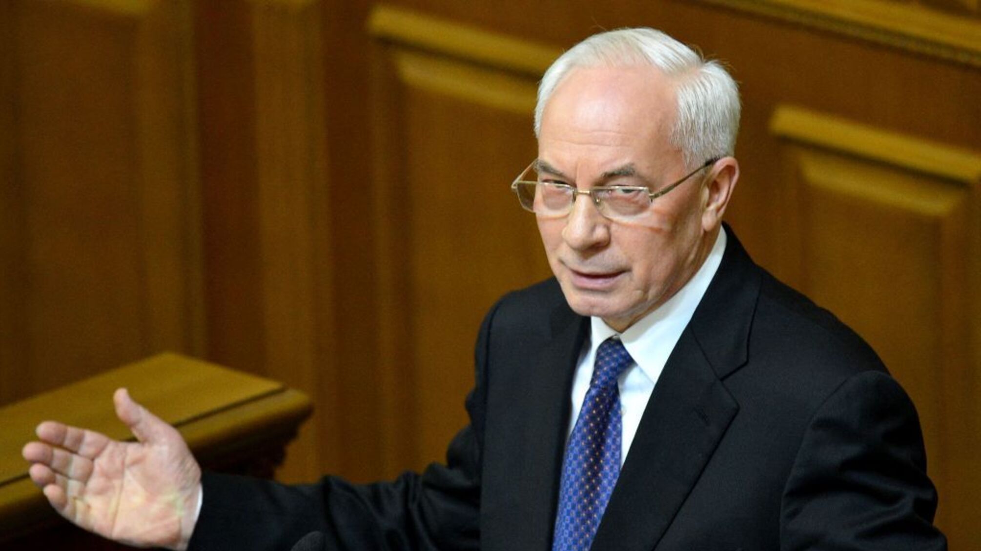 Николай Азаров