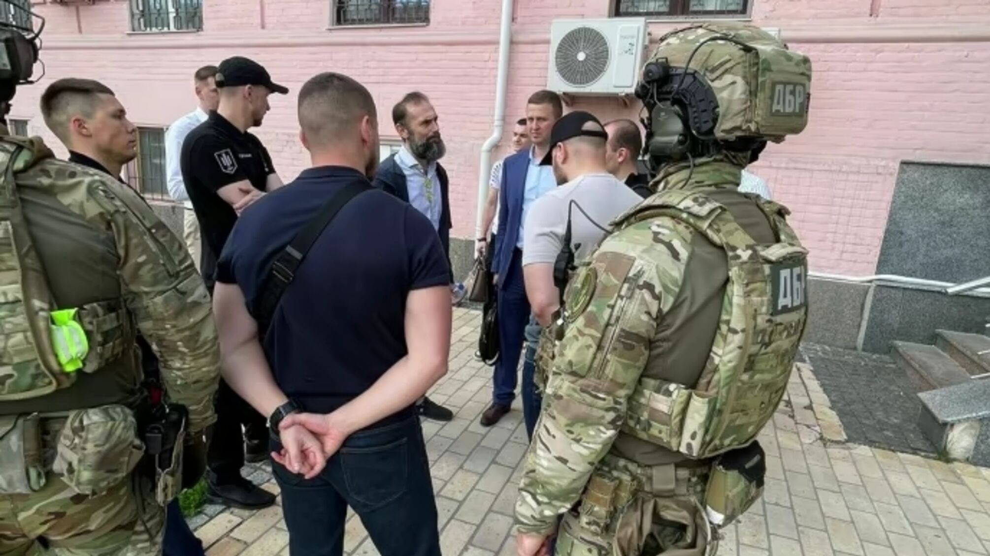 Колишнього суддю Ємельянова взяли під варту у справі про загрозу економічній безпеці України