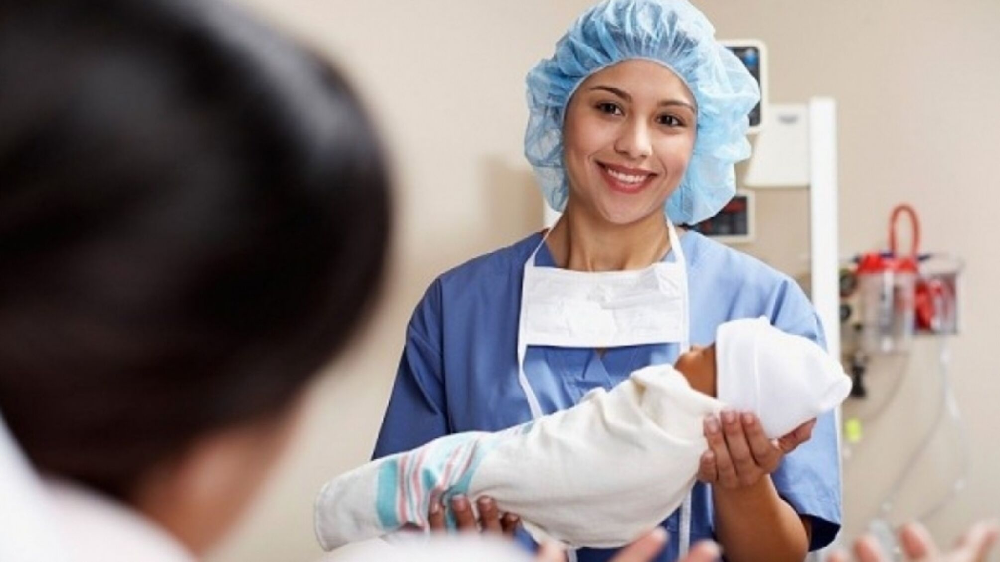 Международный день акушерки 5 мая