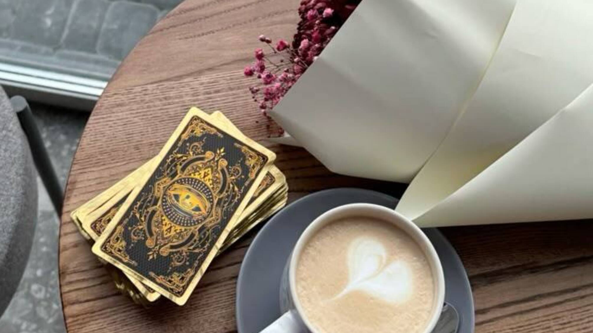 Как карты Таро повлияют на ваш день 5 мая