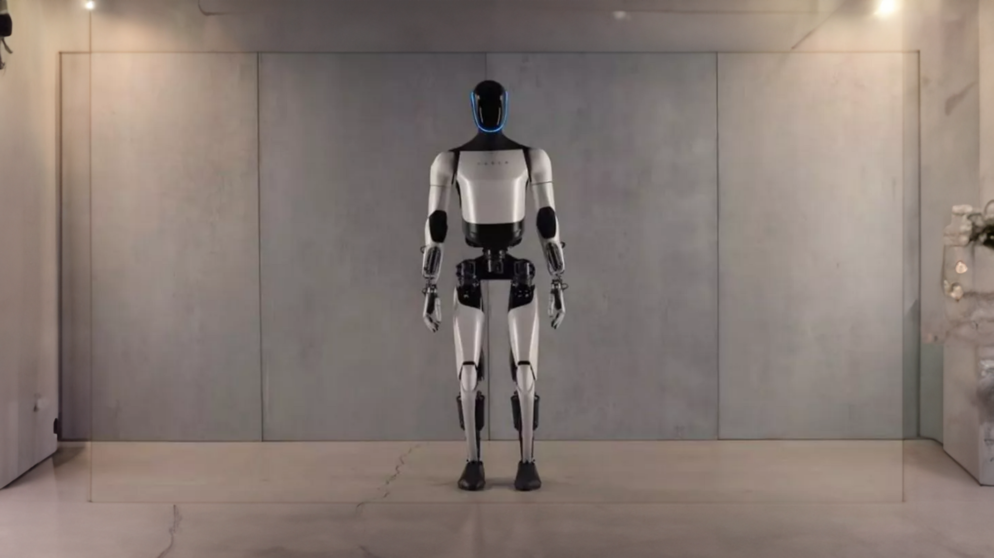 В Китае во время теста робот вел себя агрессивно — инженеры едва сбежали.