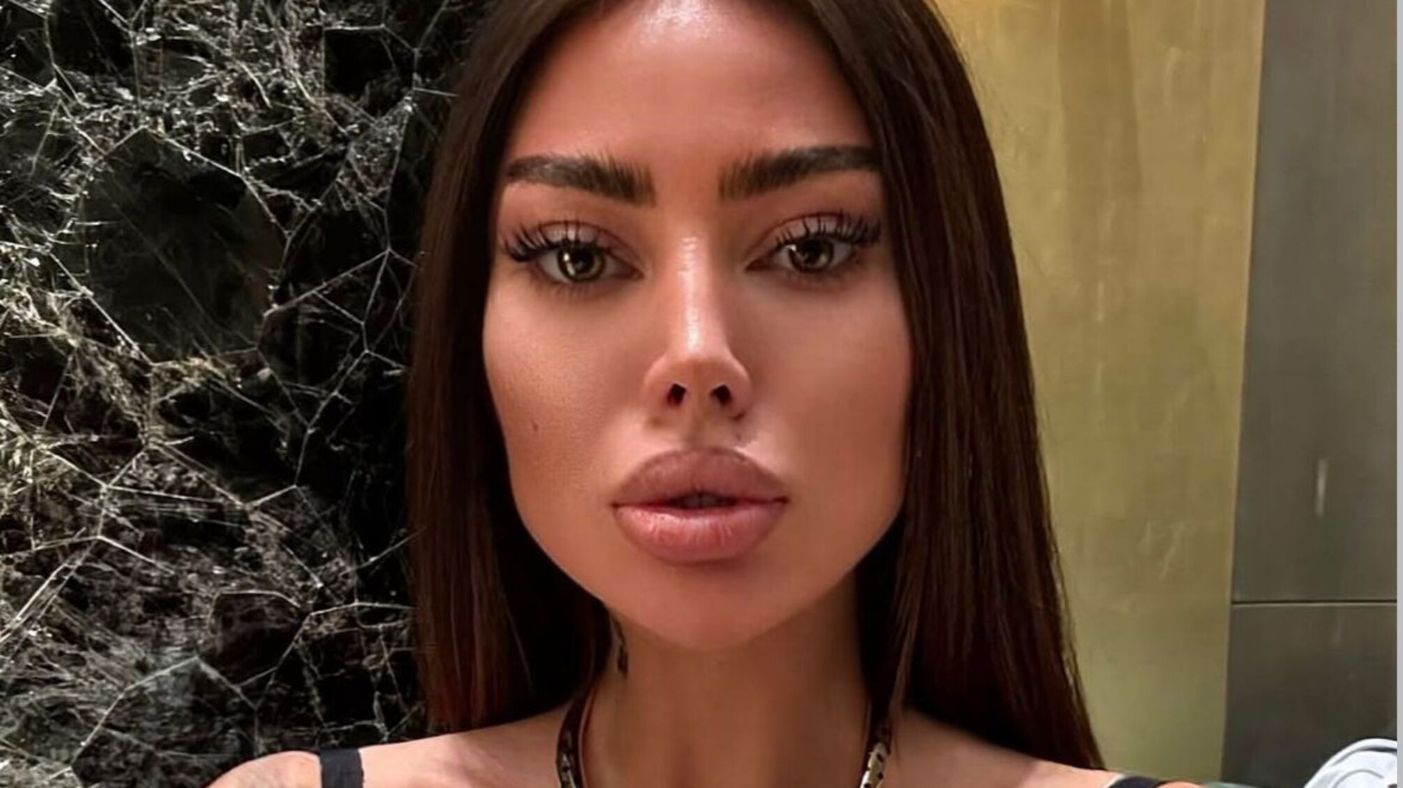 От тусовок до фальшивых отношений: реальность дубайских романов от Алены Омович