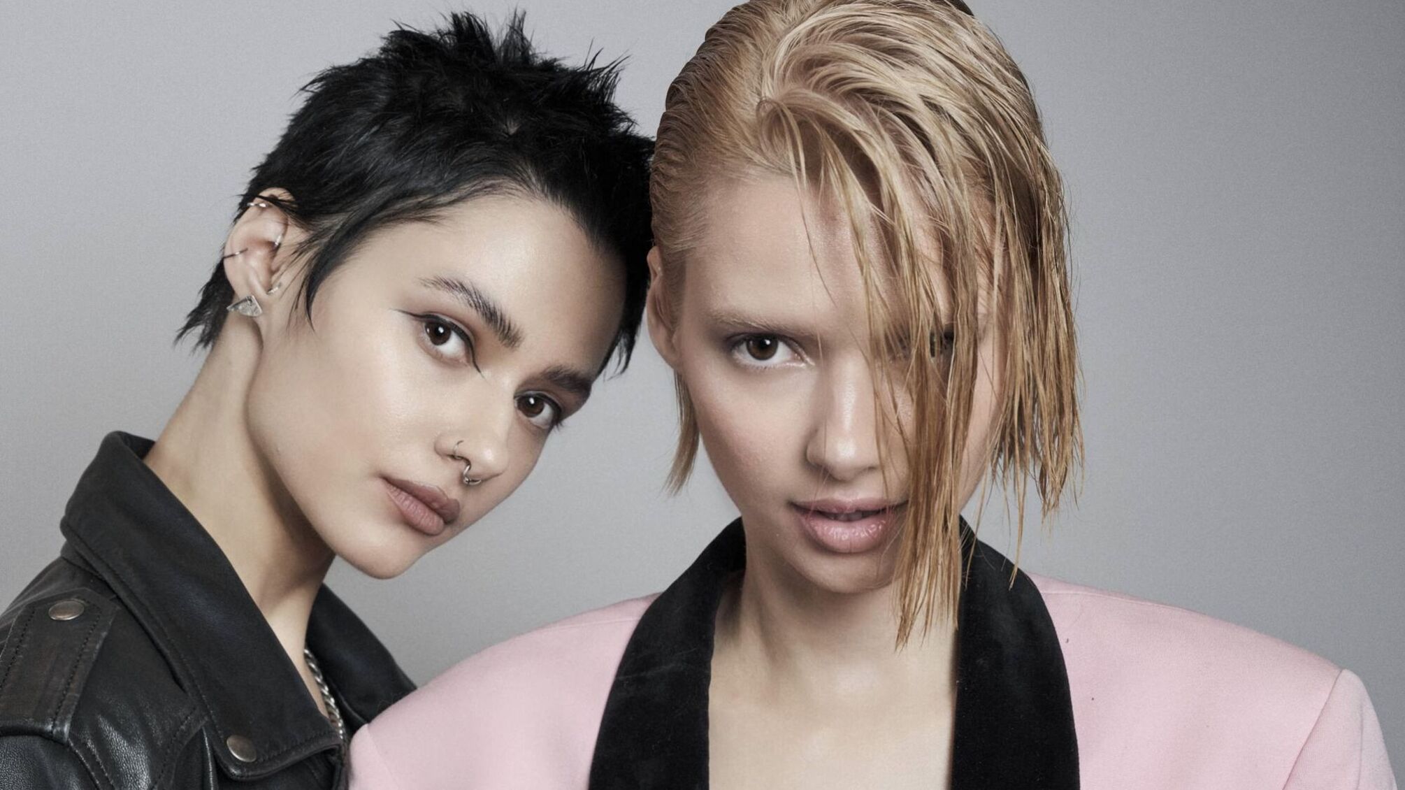 Bloom Twins, KARINA, Ann in Black и YAKTAK представляют четыре глубокие песни о себе, любви и силе