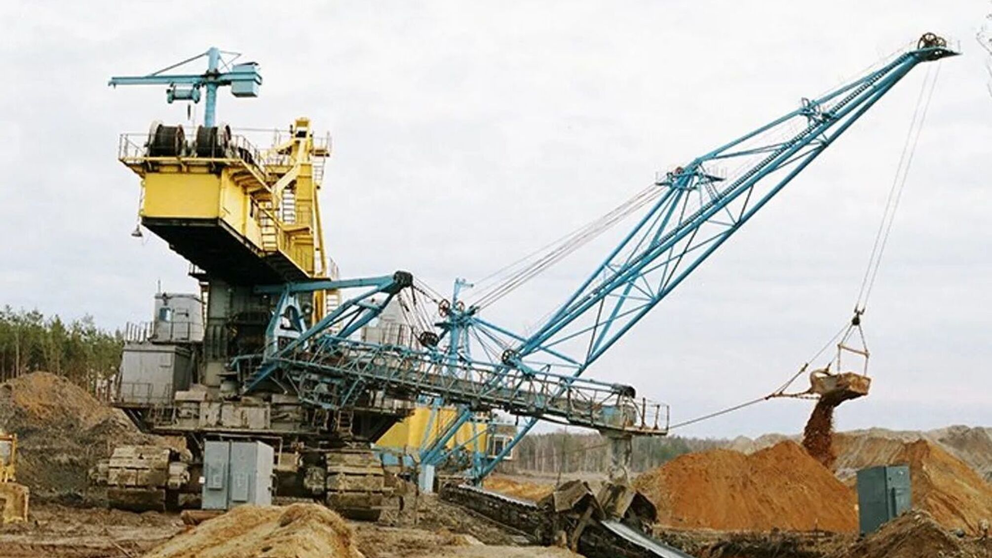 Neqsol Holding официально выходит в титановую отрасль Украины