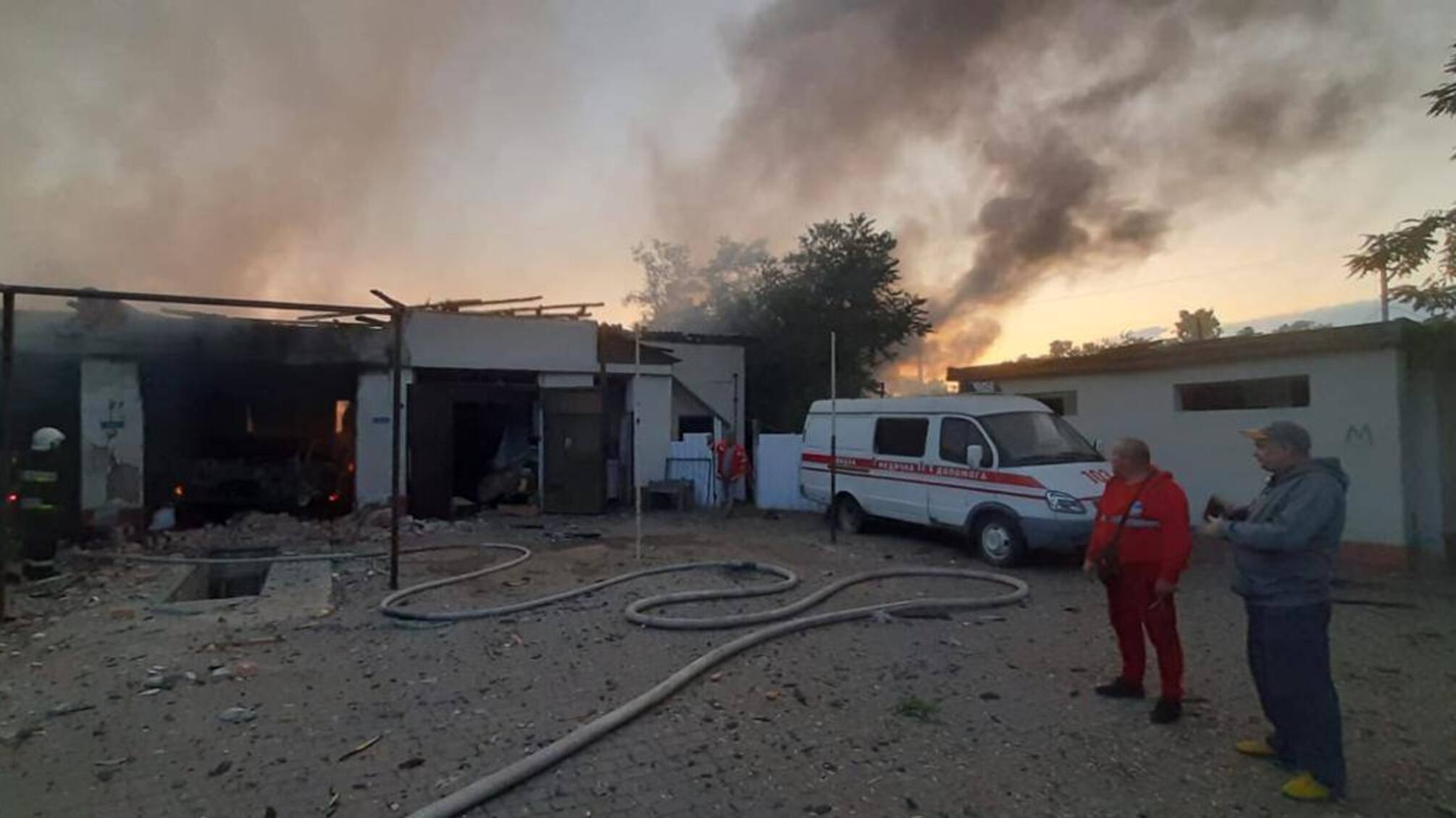 Масована атака 21 червня: 280 ворожих цілей, влучання по Кременчуку, поранені на Сумщині й у Нікополі