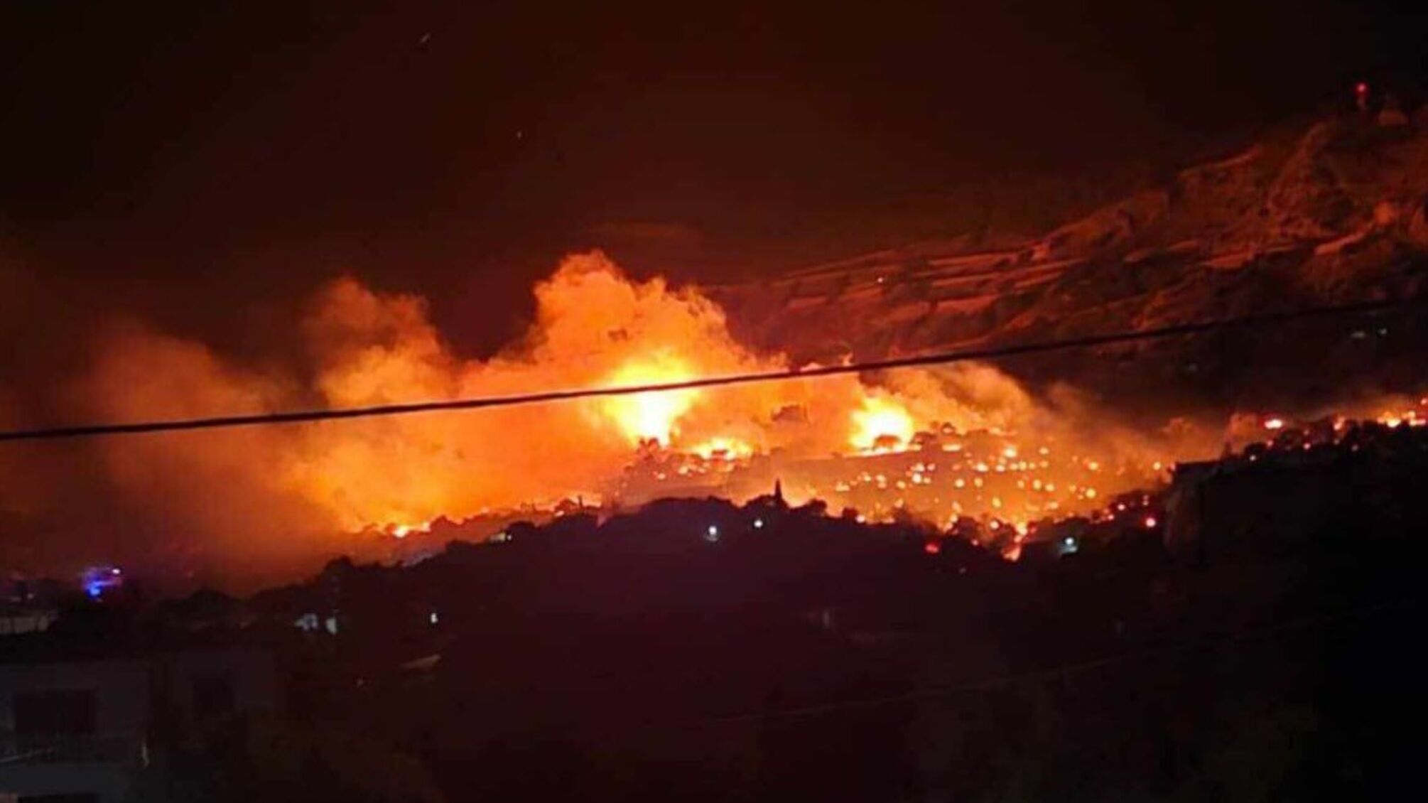 Пожежа в Егейському морі: підпал і кліматичні зміни розпалюють вогонь на Хіосі