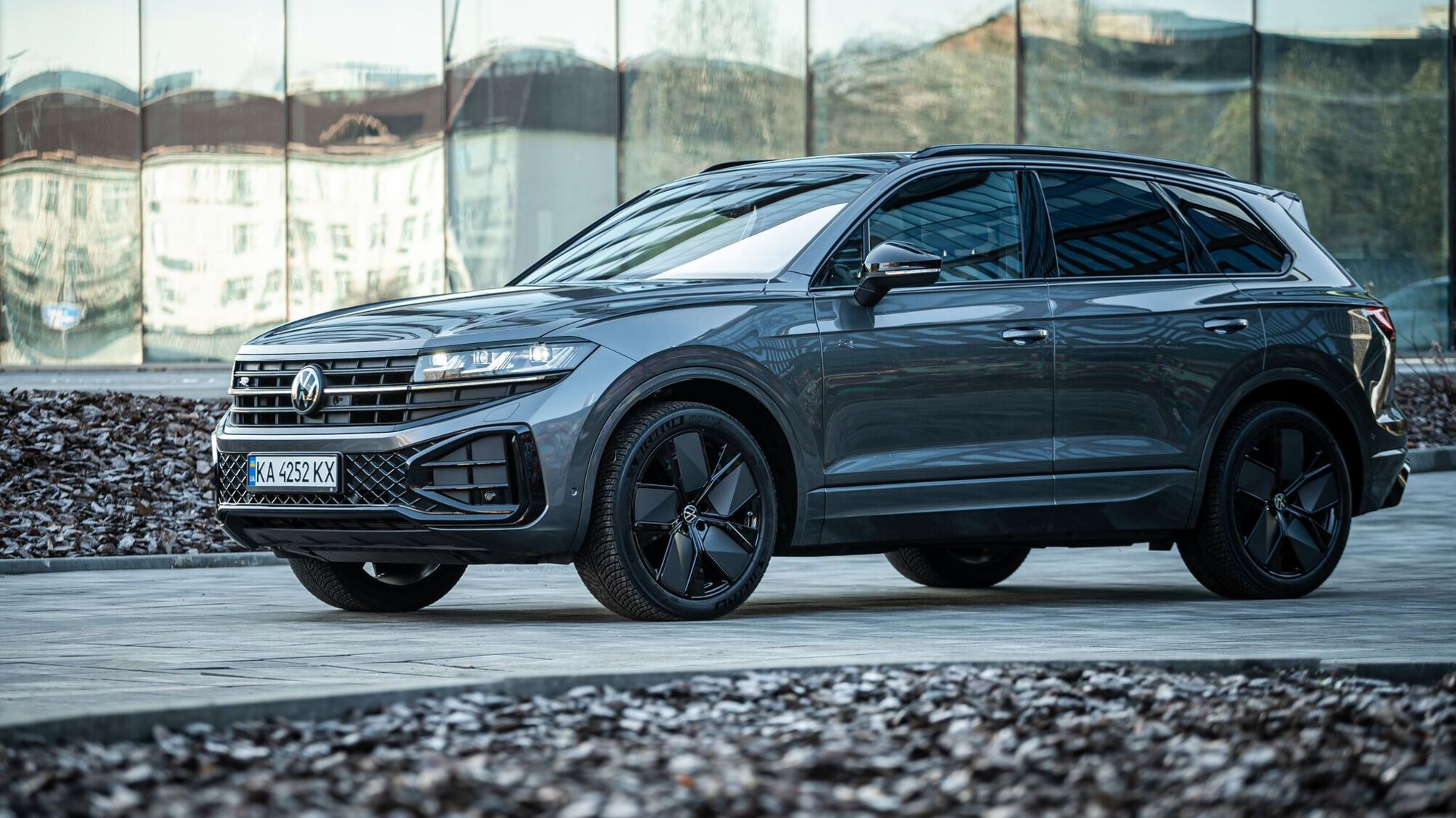 ГП 'Леса Украины' купило Volkswagen у компании с оффшорными владельцами за 3,19 млн грн