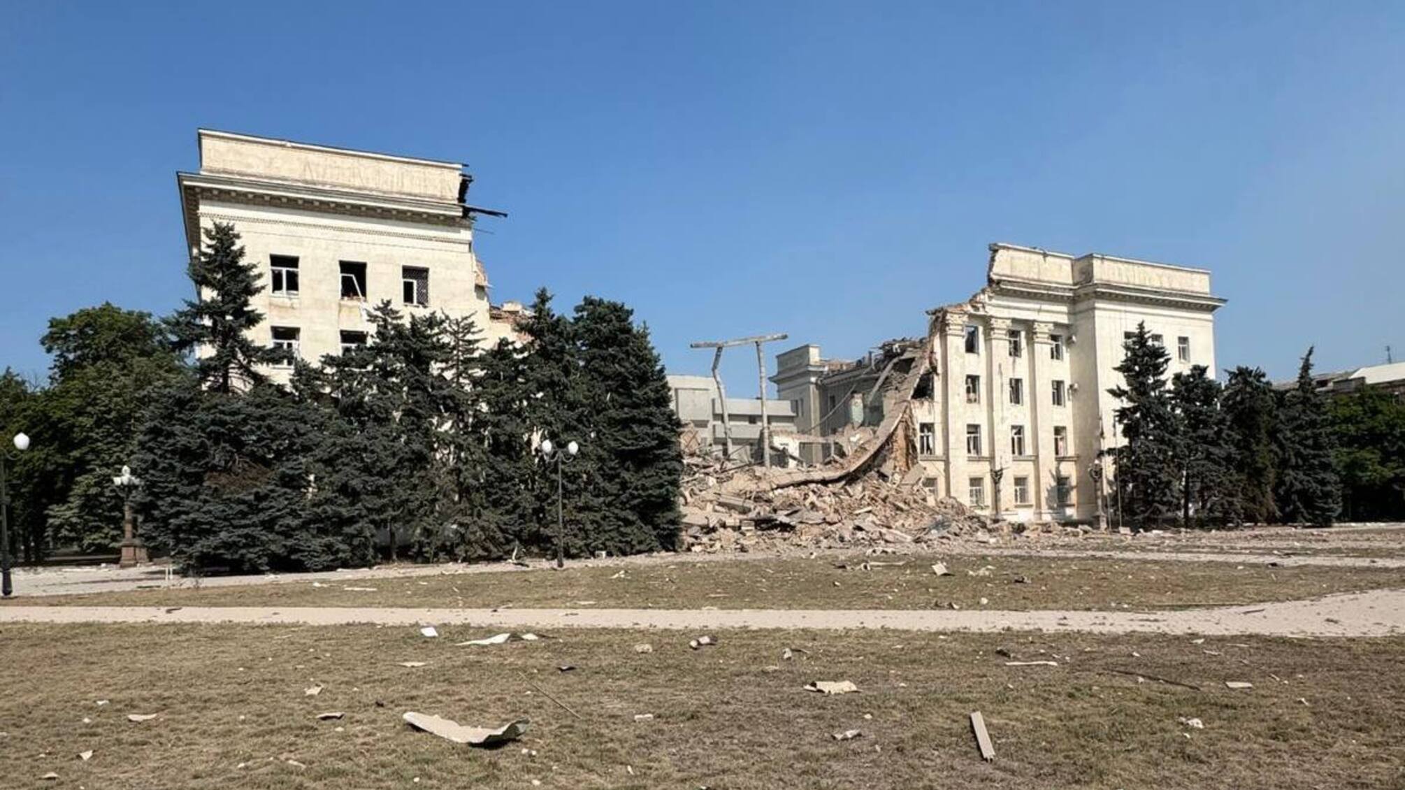 Росіяни знищили український 'Білий дім'