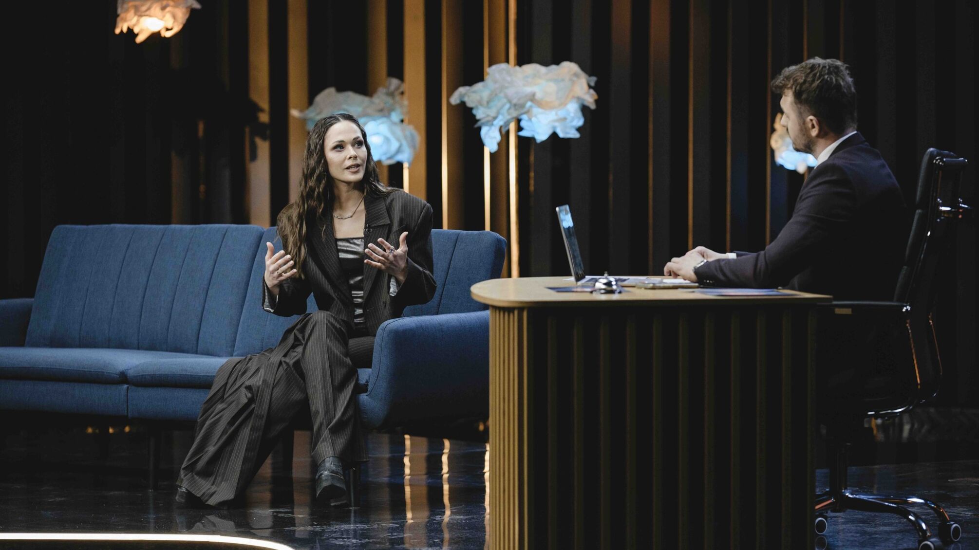 Юлия Санина появилась в шоу Жени Яновича