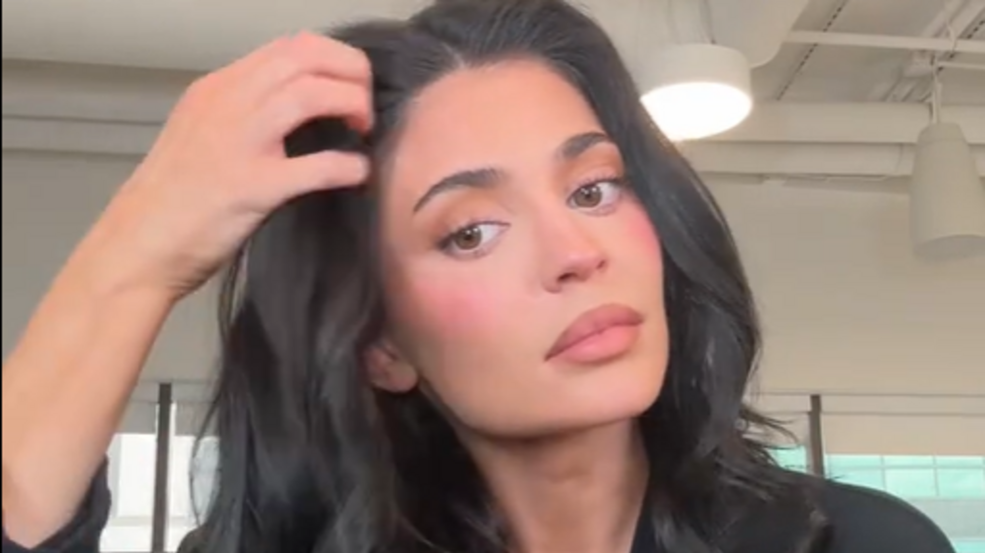 Укладка Кайли Дженер