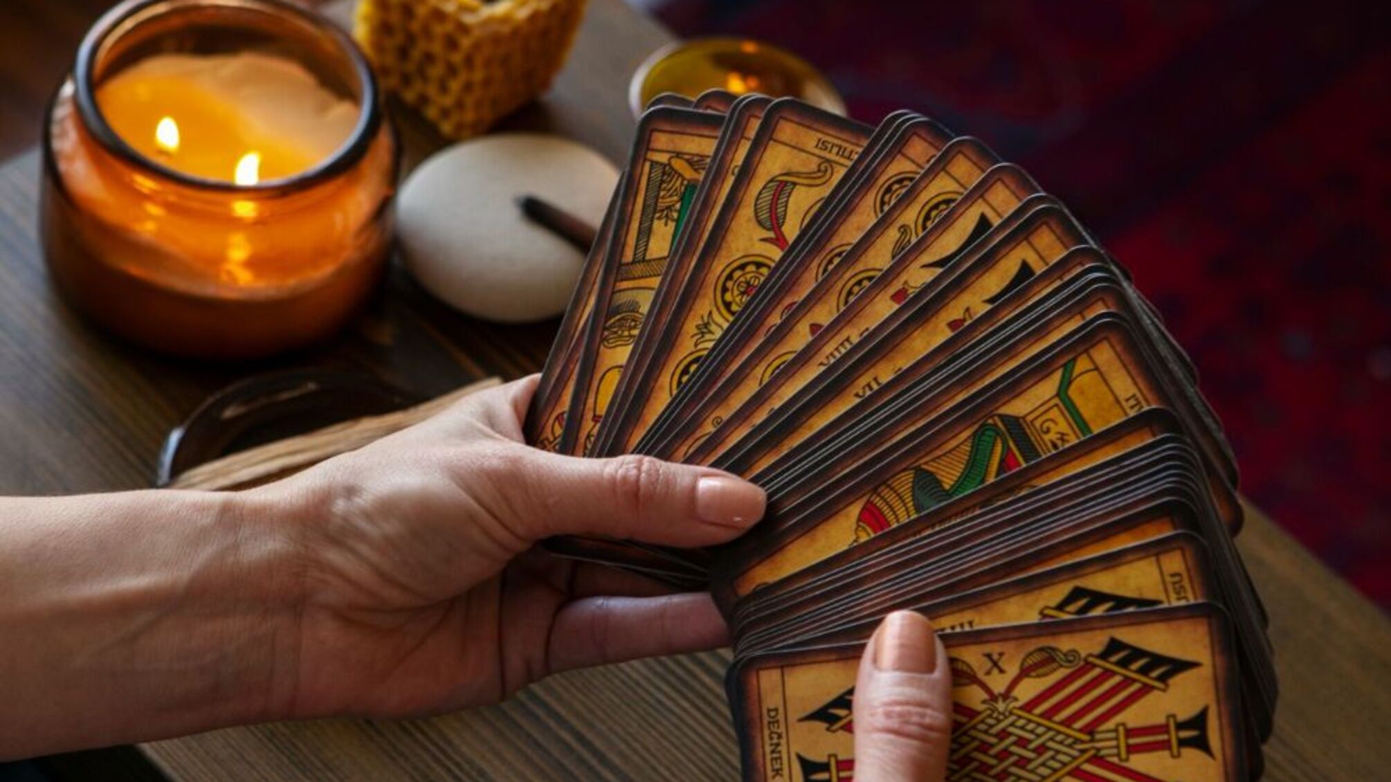 2 липня під знаком таро: які підказки дає доля