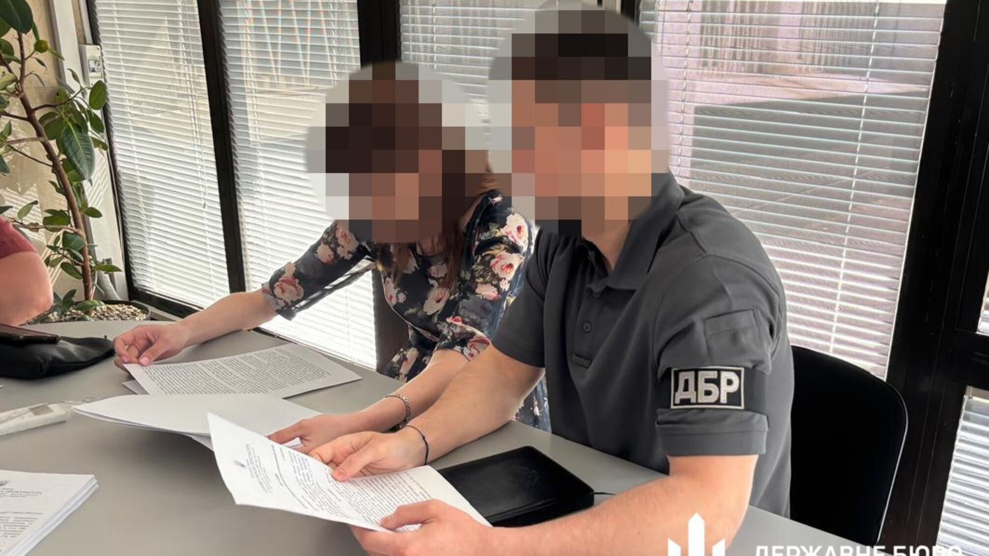 ДБР зупинило злочинну схему захоплення майна самотніх померлих у Запоріжжі