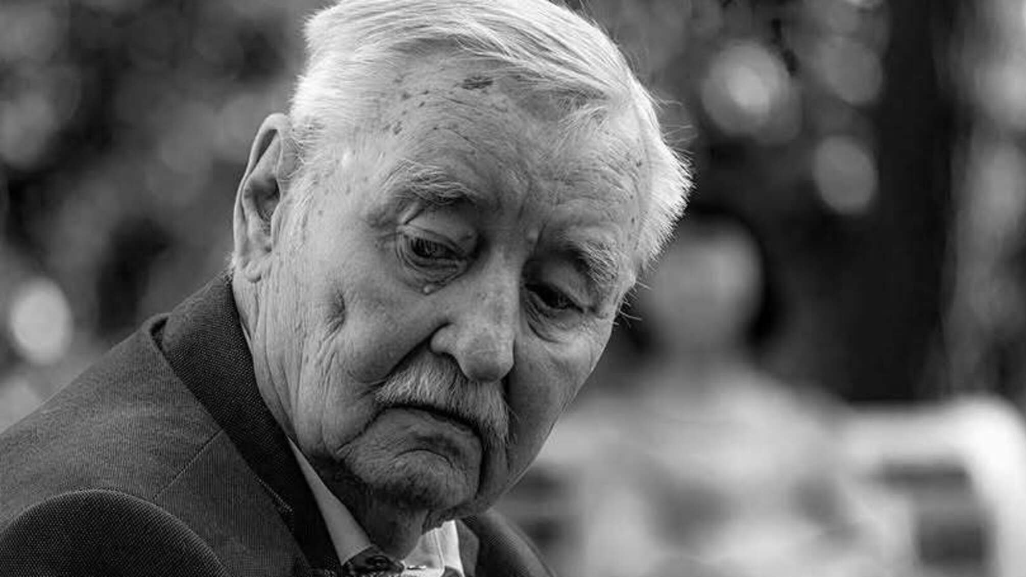 Национальная легенда Украины: в Киеве прощаются с Игорем Покладом