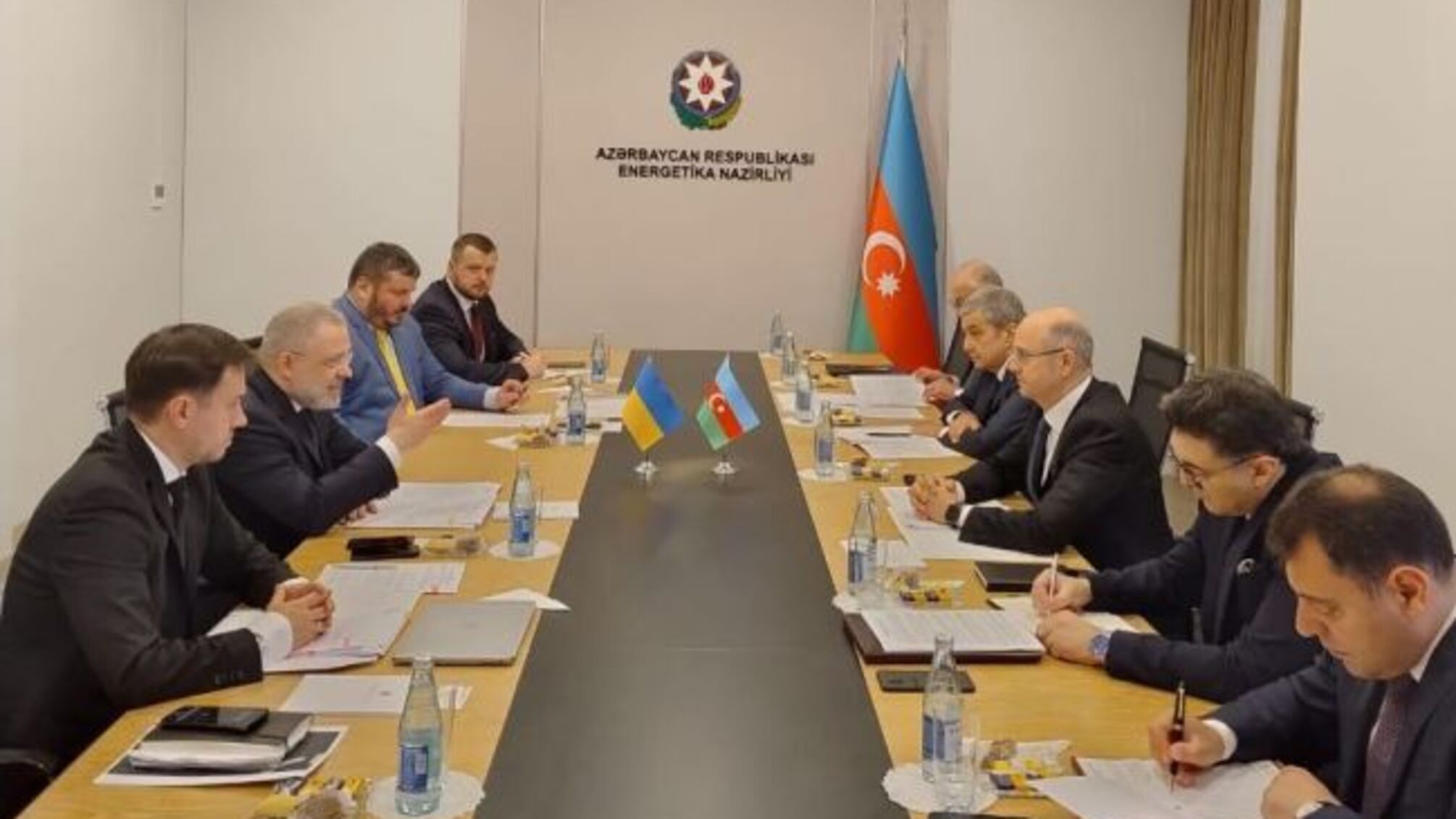 Украина предлагает Азербайджану хранить газ в своих хранилищах: подписана дорожная карта