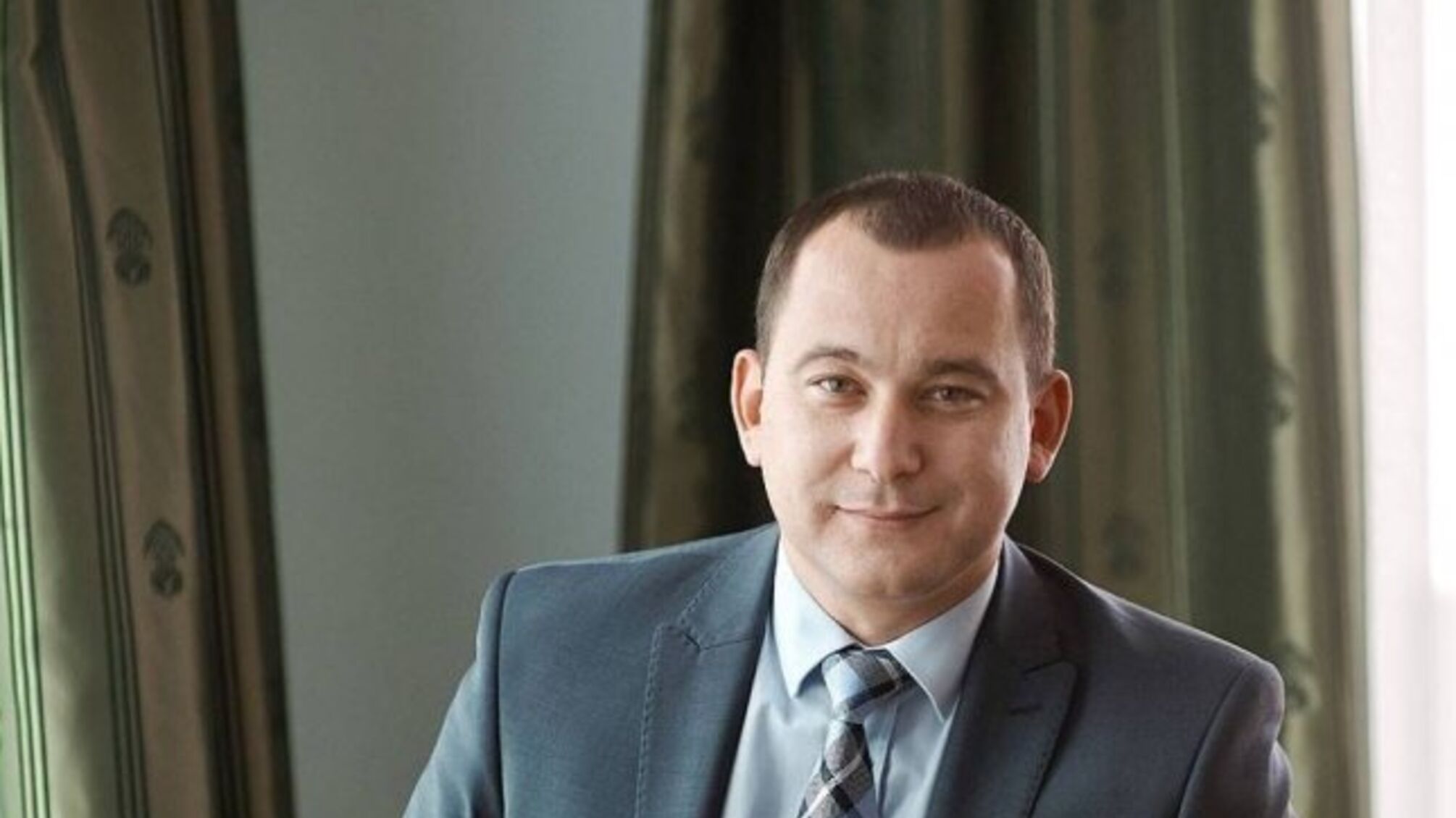 Имущества, автомобили и 'недострой': Кватирко и его 10 миллионов сверх доходов