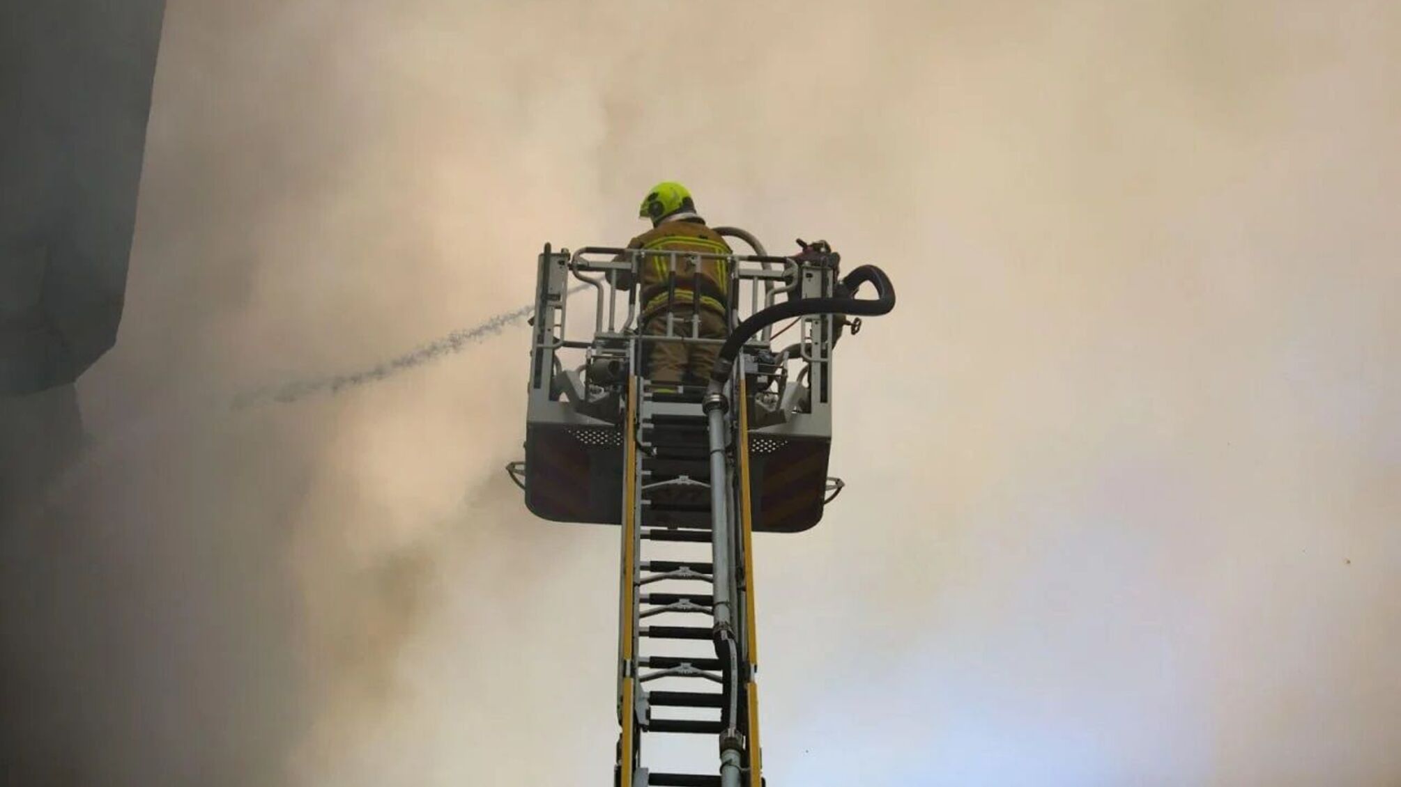 Фиктивное восстановление инфраструктуры: прокуратура сообщила о подозрении девяти участникам преступной организации