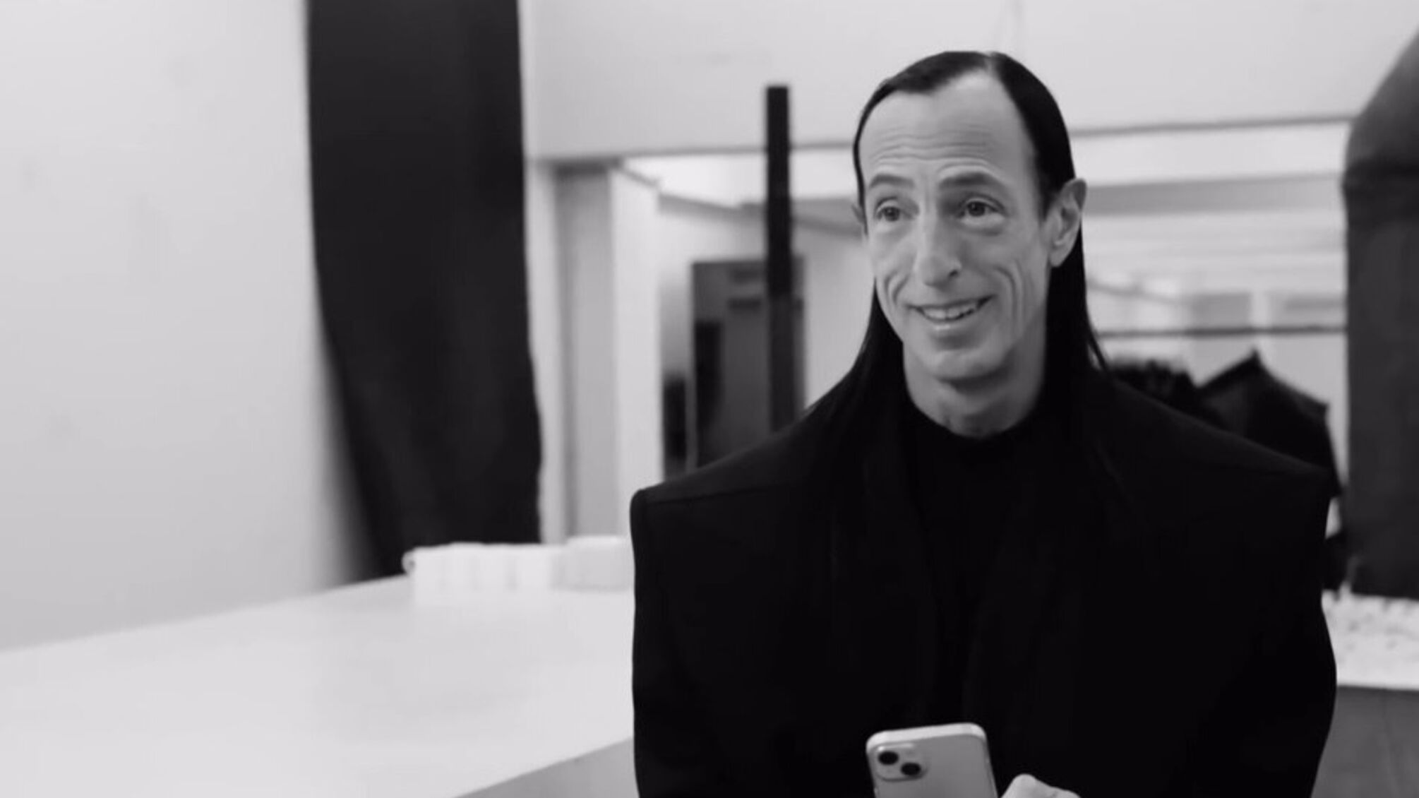 Модельєр Рік Оуенс показує свої ноги на OnlyFans — і збирає гроші на освіту