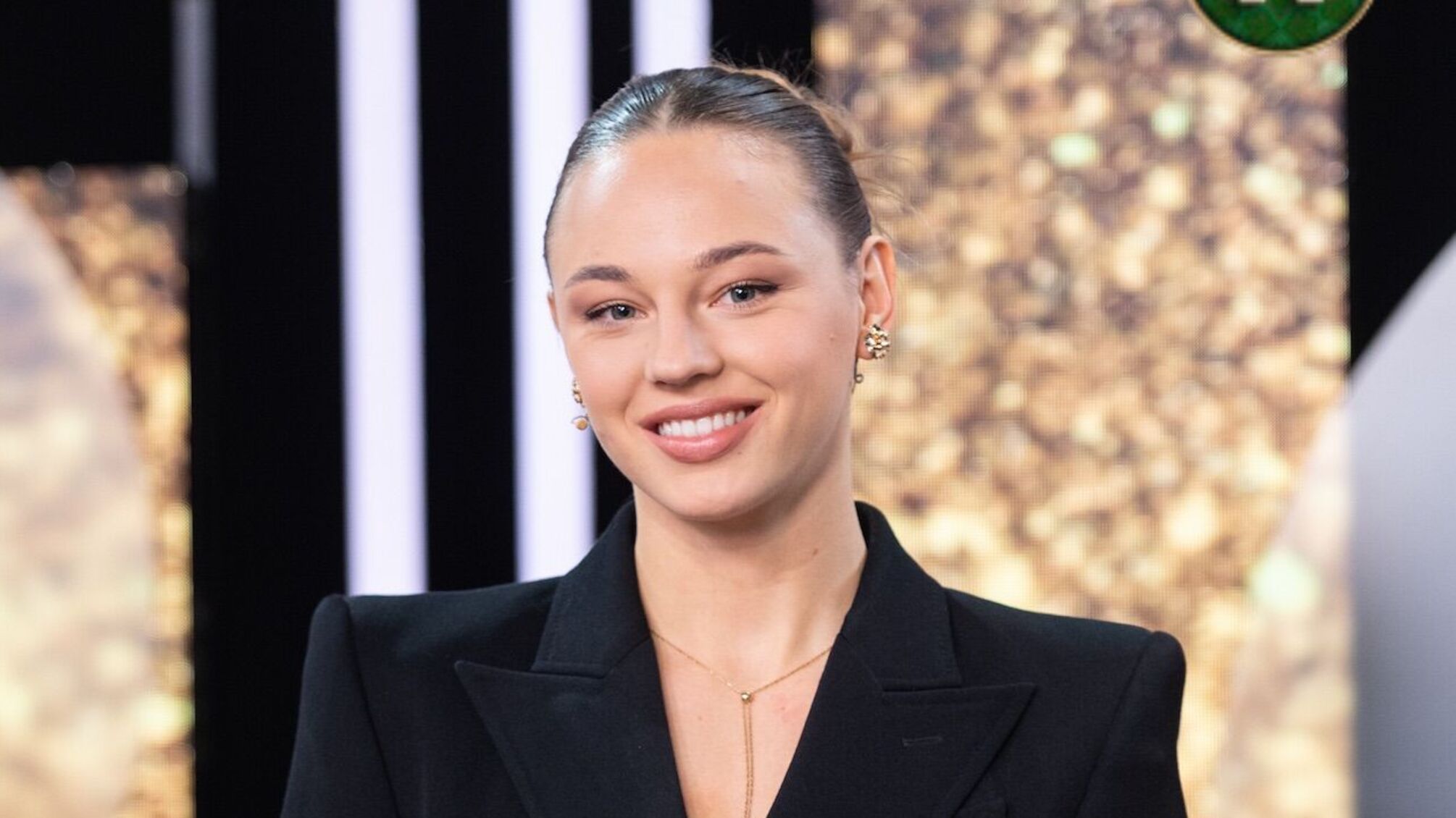 Поцелуи на удачу и счастливое кимоно: традиции Дарьи Белодид перед боем