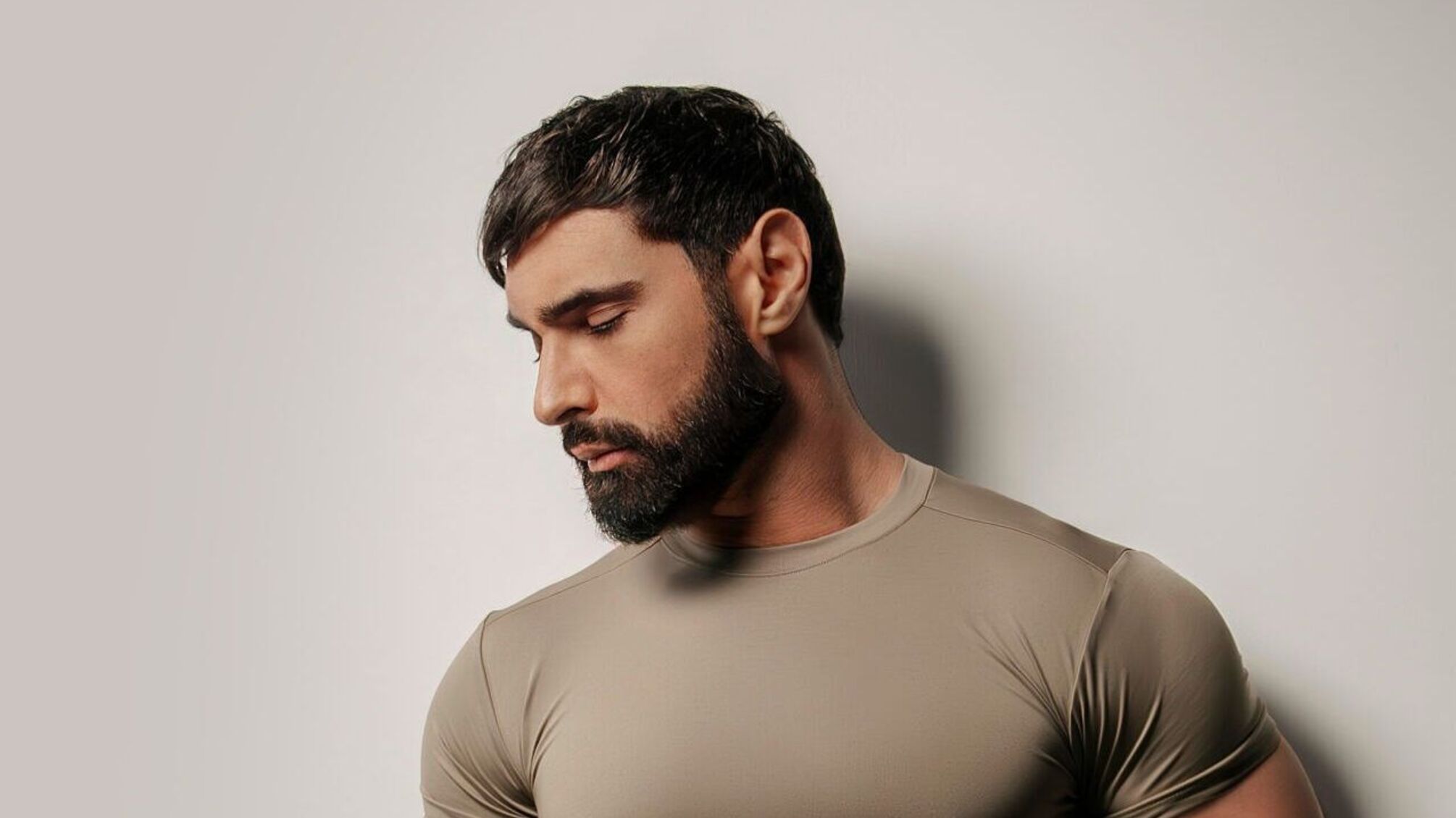 Киев, кухня, диван и холодильник: с чего все начиналось у Виталия Козловского