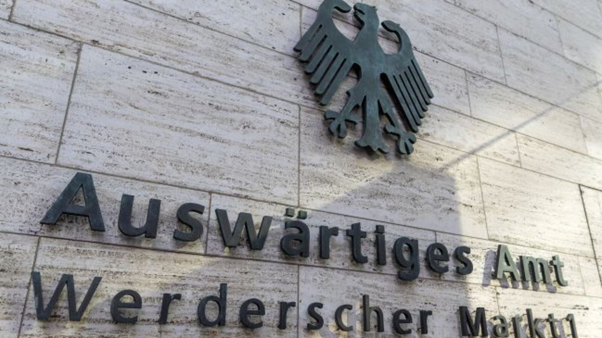 Германия обвиняет Пекин в опасных действиях против своих военных