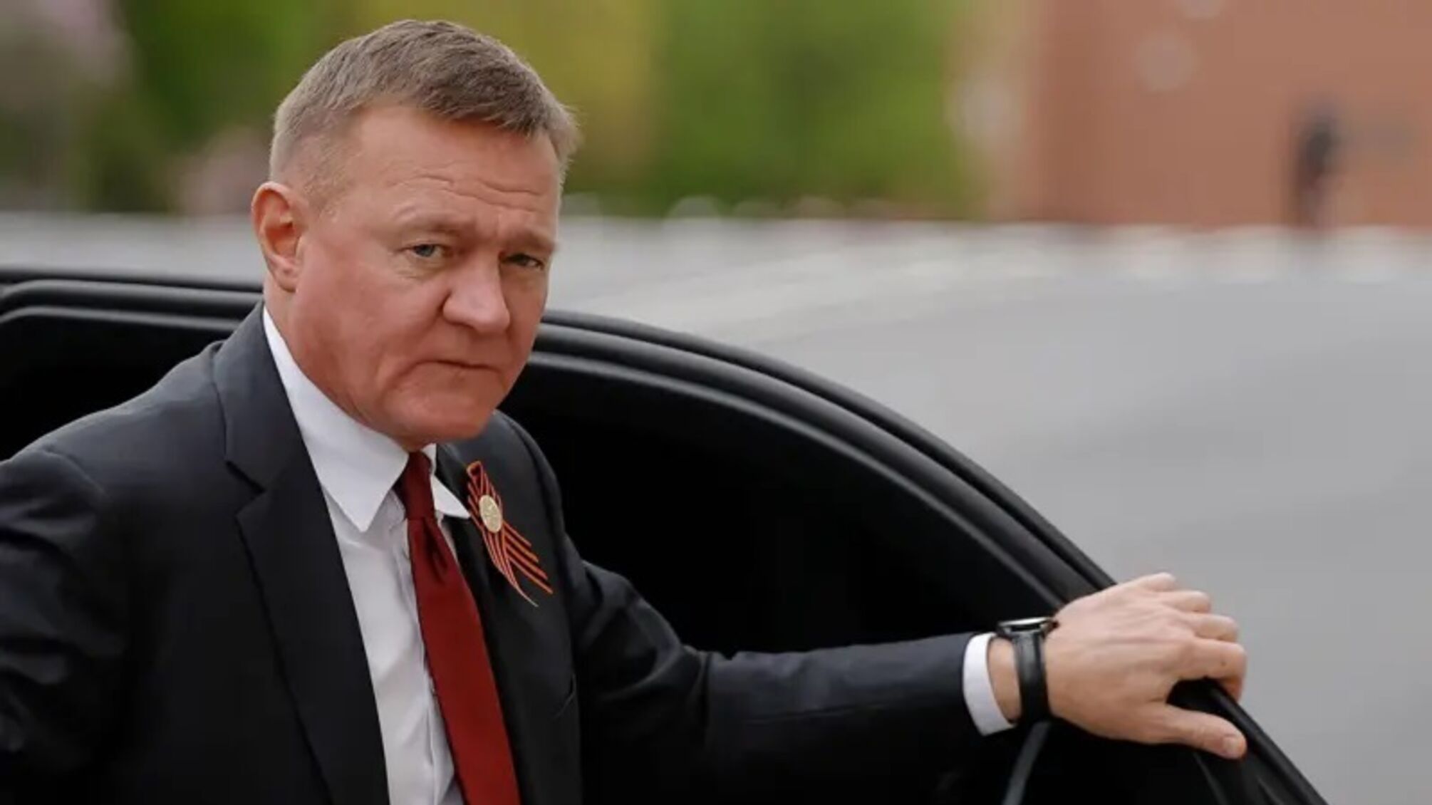 Молчание Кремля и 18 секунд на телевидении: почему смерть Старовойта испугала российскую элиту