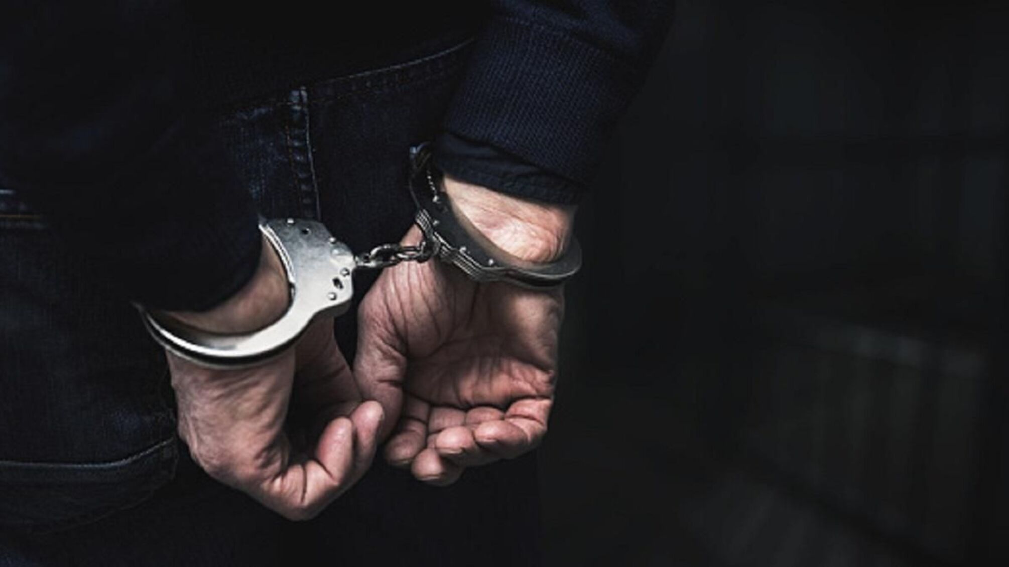 Правоохоронці вилучили вибухівку та боєприпаси у підозрюваного