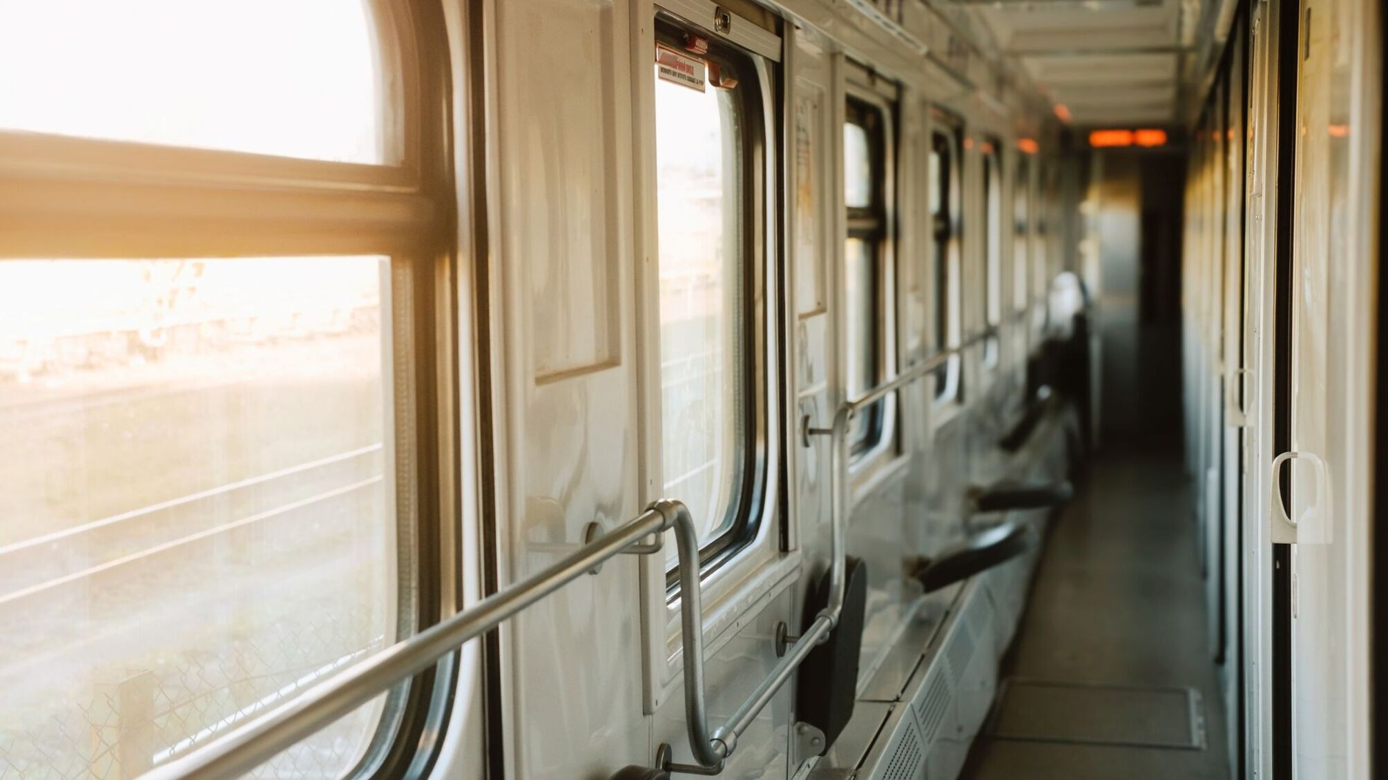 Укрзализныця бьет рекорды пассажиропотока, несмотря на нехватку вагонов