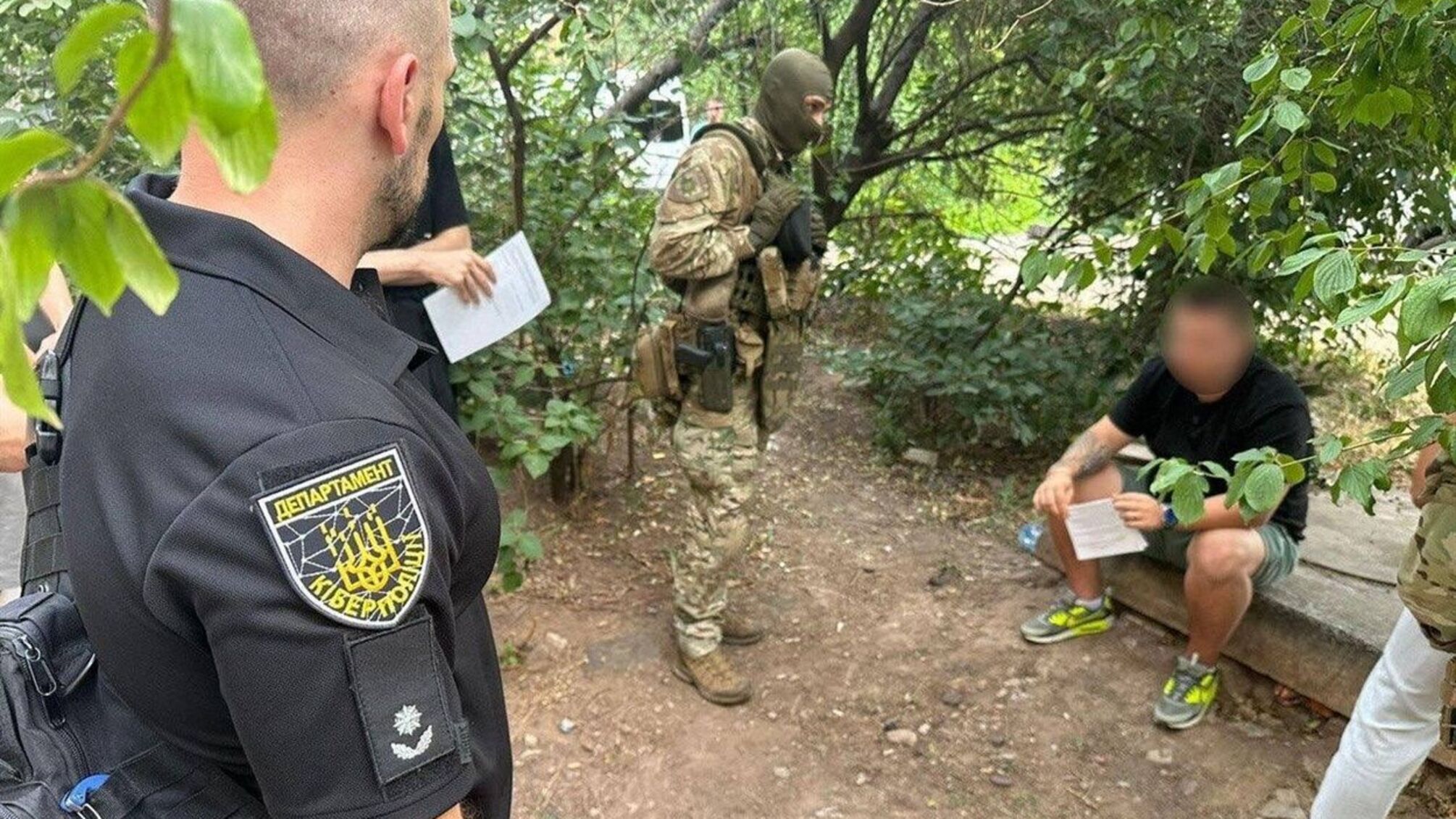 $17 тисяч за довідку про непридатність: скандального 'волонтера' з Херсонщини затримали за торгівлю 'білими білетами'