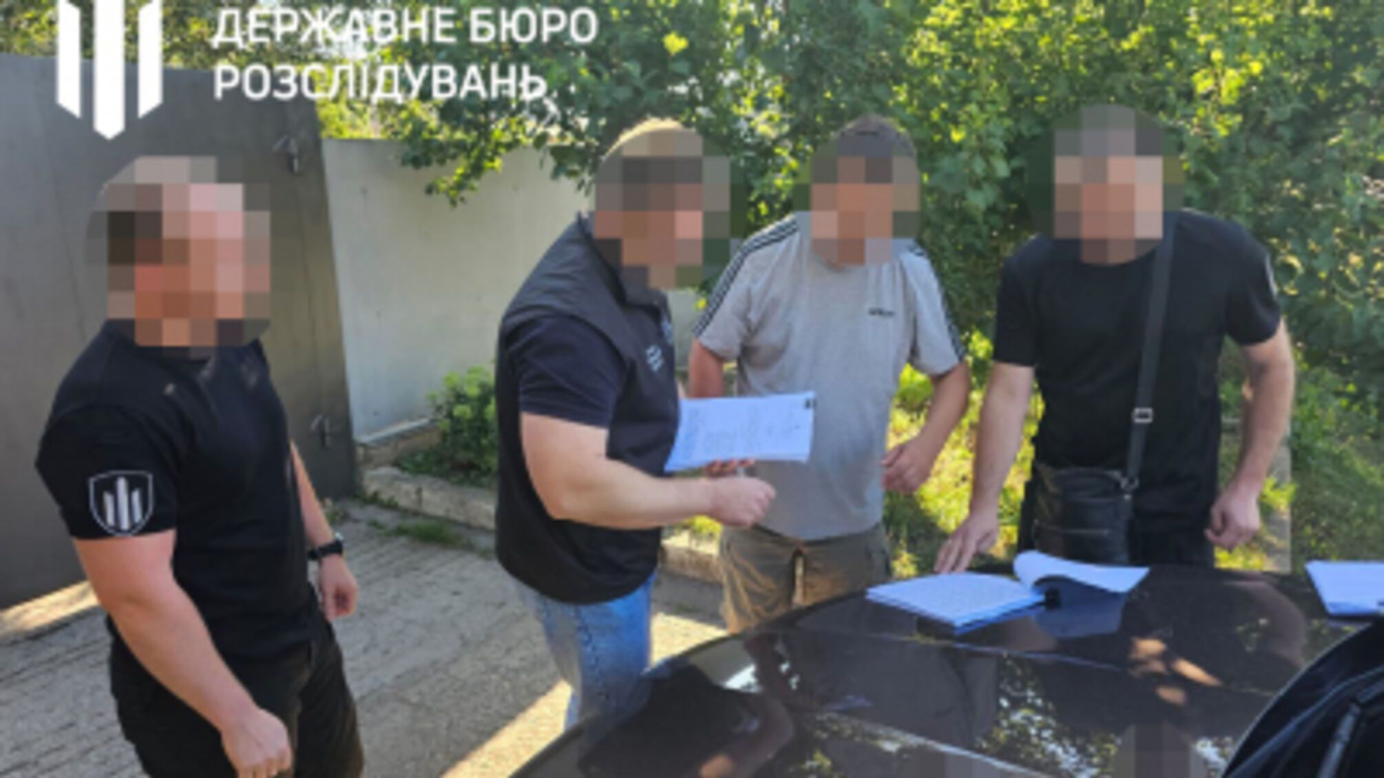 Масштабная афера в суде Донецкой области: призывников отправляли за границу за деньги