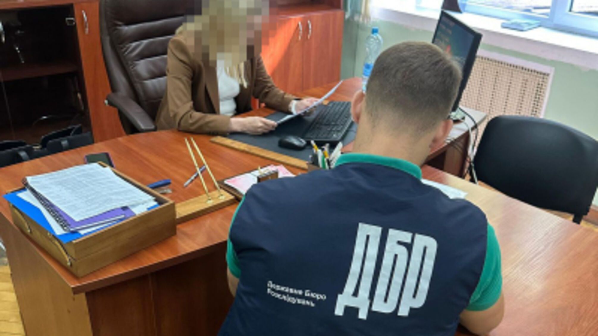 Скандал на Волыни: топ-чиновник Госгеокадастра незаконно 'распродала' заповедные земли за копейки