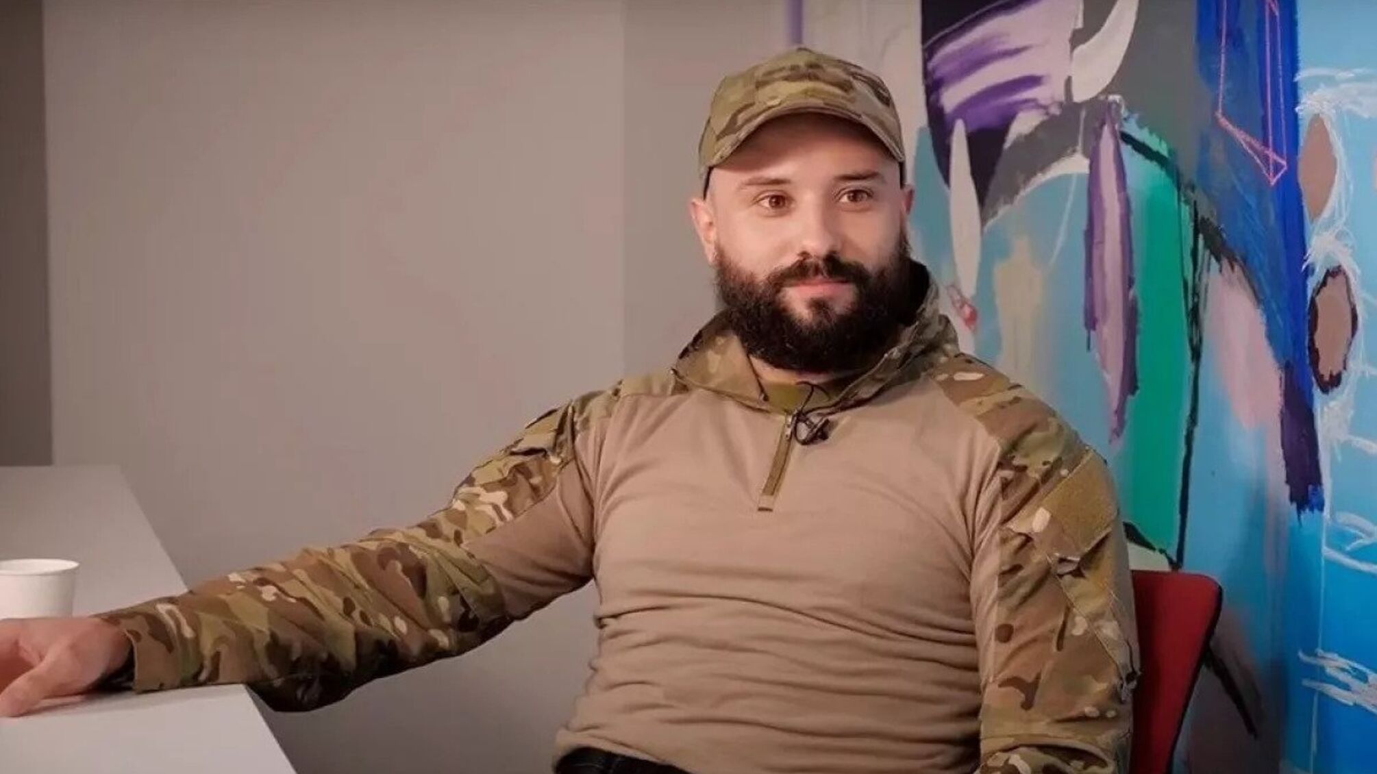 Після розлучення і зізнань у зрадах Розовий представив кохану