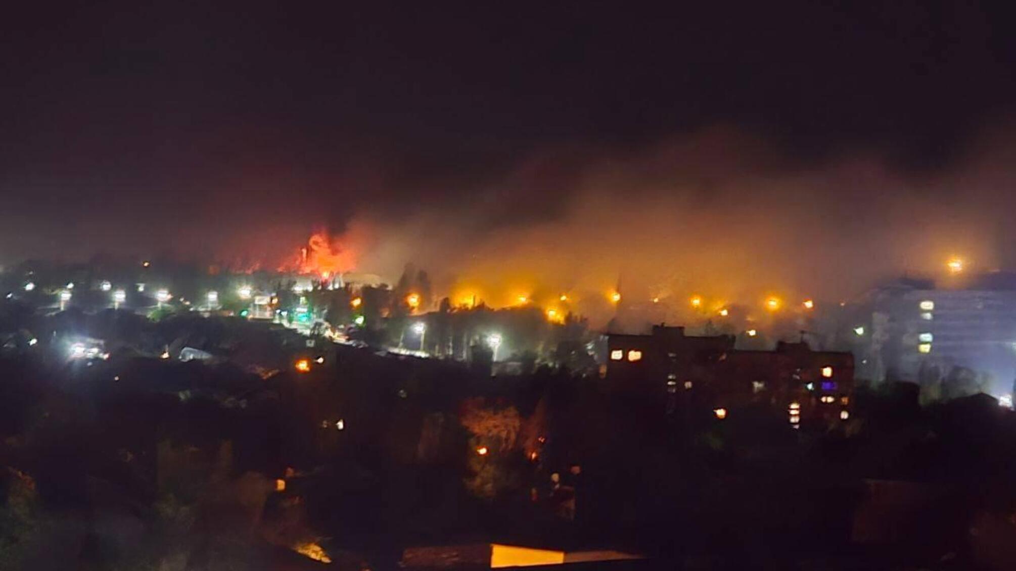 Російські ППО не втримали атаку: “Панцир” і “Тор” не зупинили удар по НПЗ