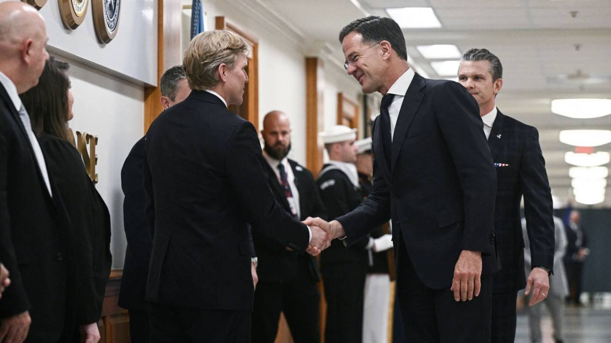 Без США: Европа готовится взять на себя гарантии мира в Украине