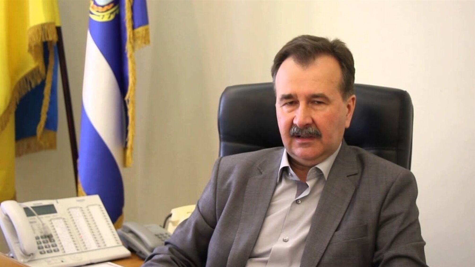 Після трьох років полону повернувся додому колишній мер Херсона Миколаєнко