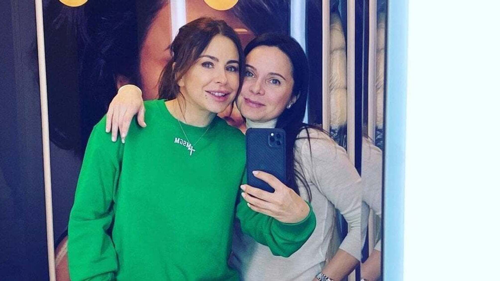 Подкопаева порвала отношения с Ани Лорак: кума не написала ни слова