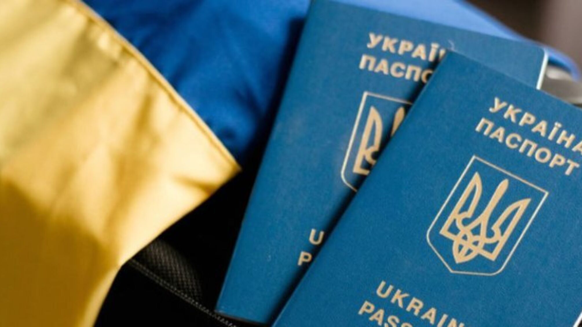 Рада розглядає законопроєкт про виїзд за кордон для молодих чоловіків до 25 років