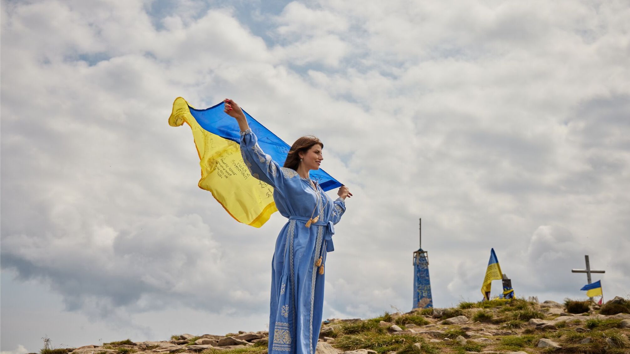 ЖАННЕТ підкорила Говерлу та презентувала кліп 'Життя триває'  