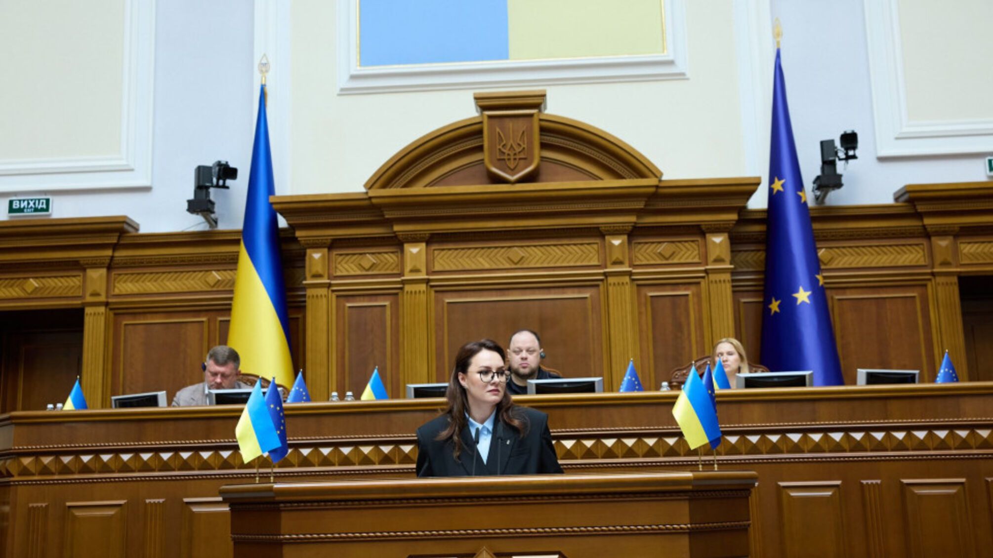 Два тижні на рішення: Свириденко анонсує перегляд обмежень для жінок-посадовців