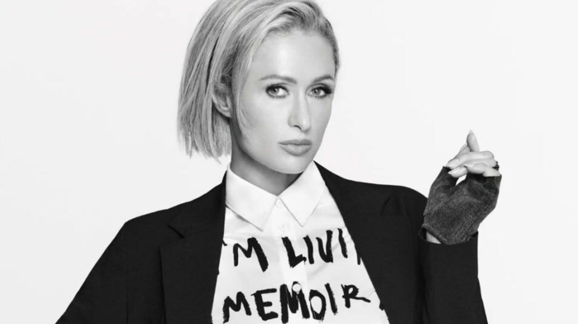 KARL LAGERFELD презентує нову колекцію з Періс Хілтон і Джоном Кортахареною