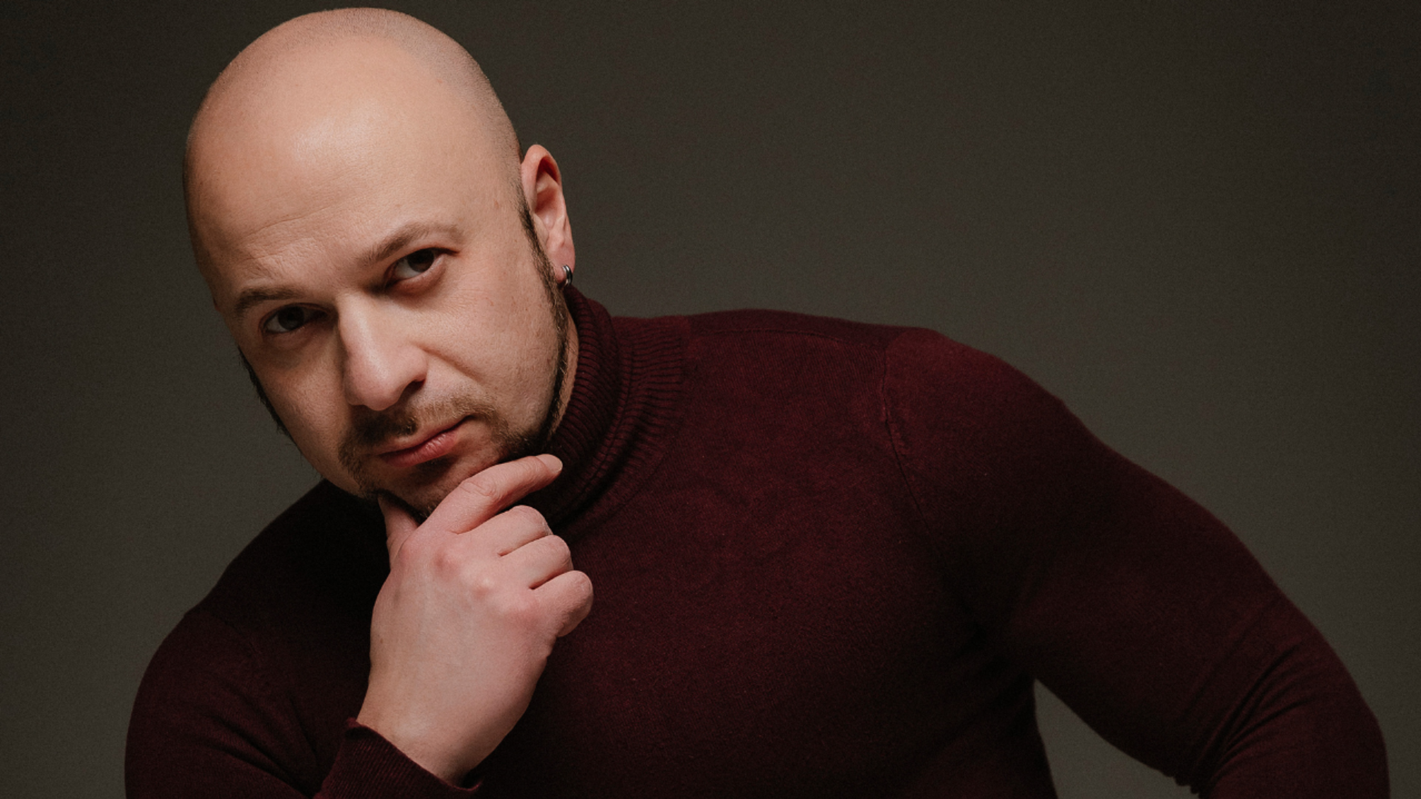 Новая работа Hardly Ever «Посмотри на заре» — музыка, преодолевающая фронтовое расстояние