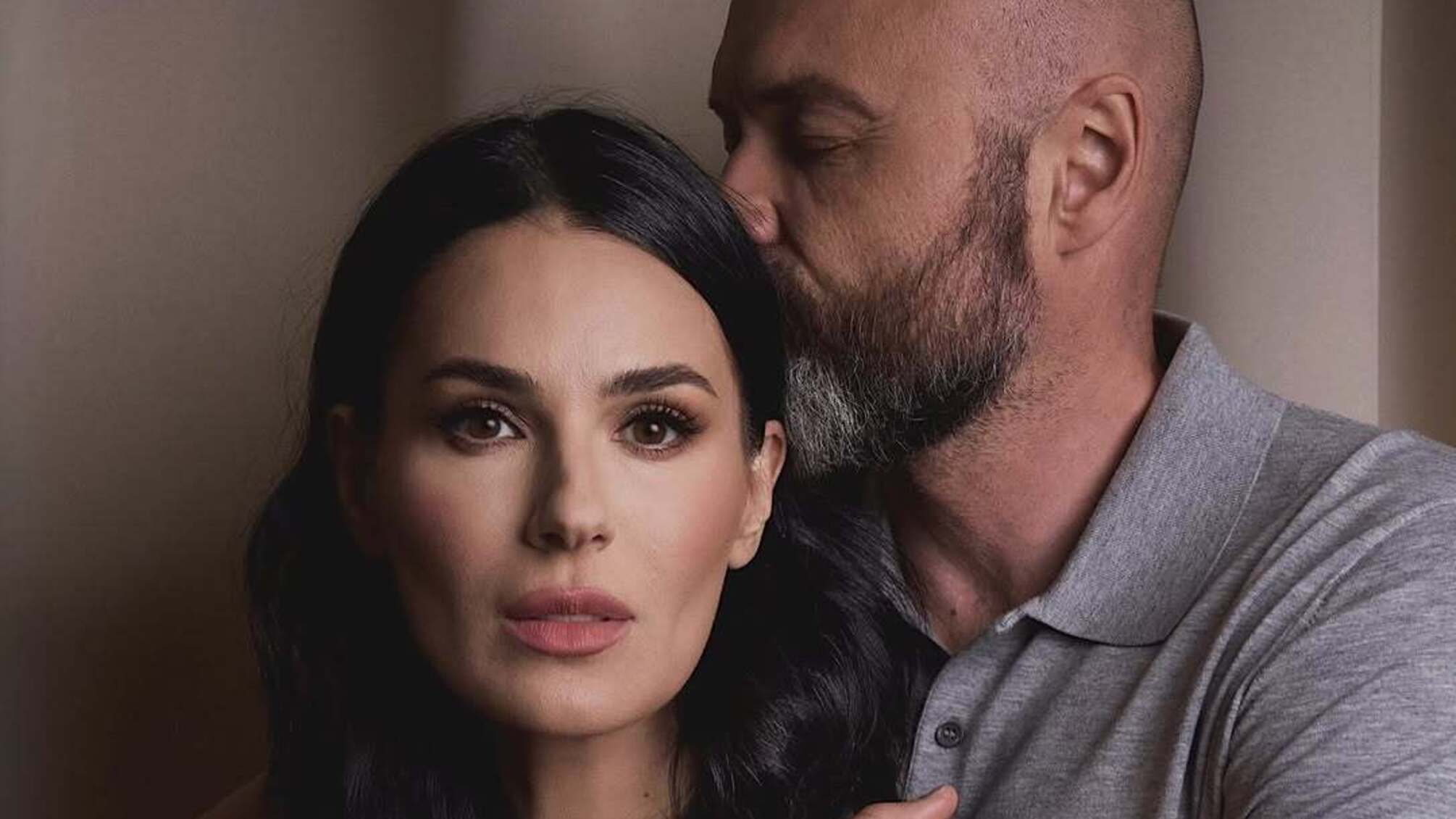 Маша Ефросинина призналась, что забыла о годовщине брака