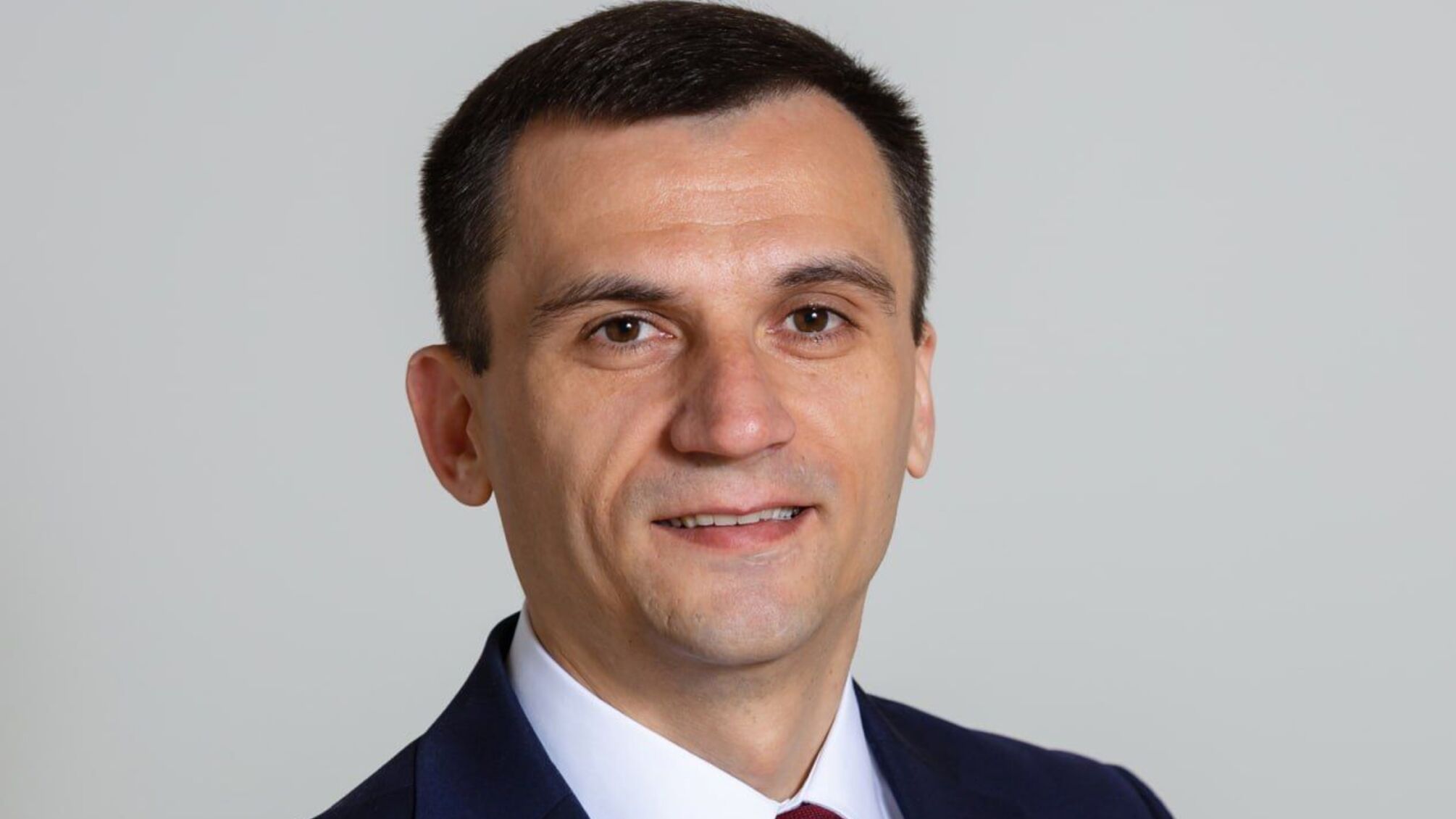 Земли есть, а в декларации нет? НАПК проверяет состояние родственников заместителя председателя Львовской ОГА