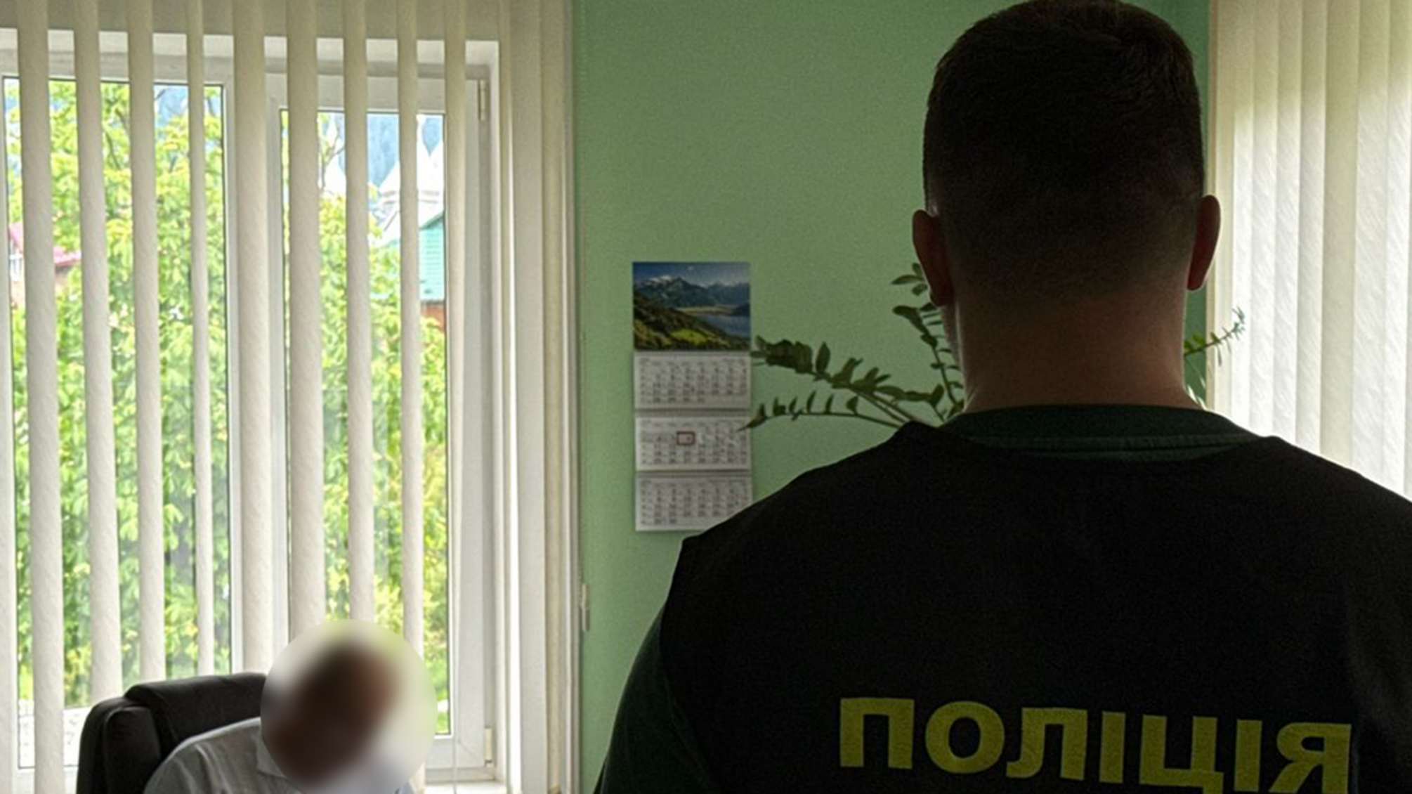 В Ивано-Франковской области разоблачены чиновники, требовавшие 8000 долларов взятки за разрешение на торговлю
